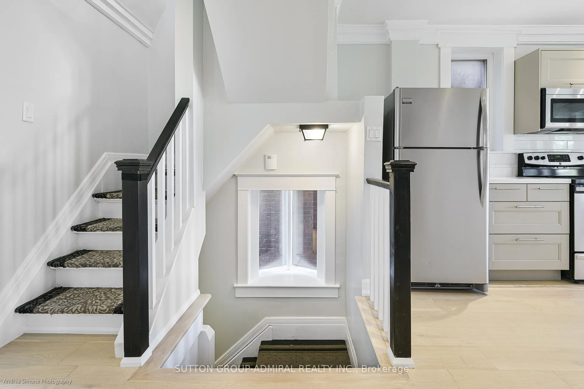 Photo 4 of Unit 2nd & 3rd Floor, 481 Brock Avenue, Toronto, Dufferin Grove — HOMEH