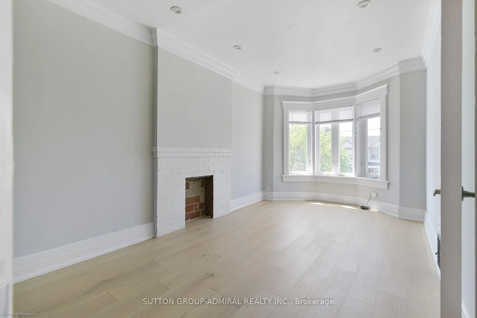 Photo 12 of Unit 2nd & 3rd Floor, 481 Brock Avenue, Toronto, Dufferin Grove — HOMEH