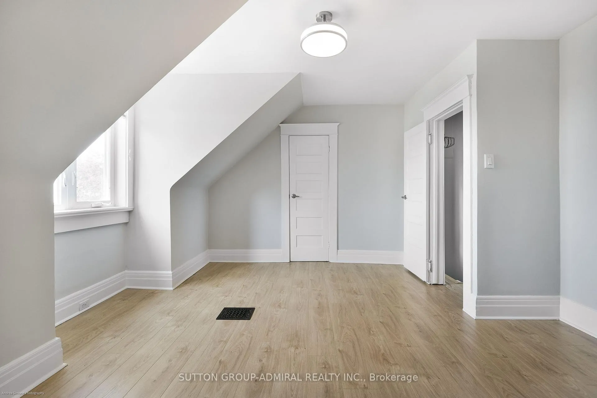 Photo 21 of Unit 2nd & 3rd Floor, 481 Brock Avenue, Toronto, Dufferin Grove — HOMEH