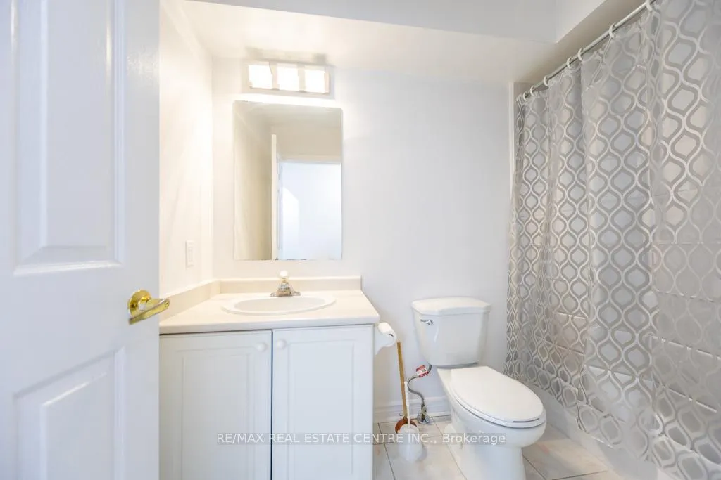 Photo 21 of 123 Enderby Road, Toronto, East End-Danforth — HOMEH