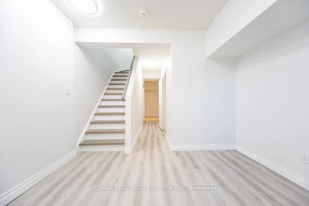 Photo 36 of 123 Enderby Road, Toronto, East End-Danforth — HOMEH