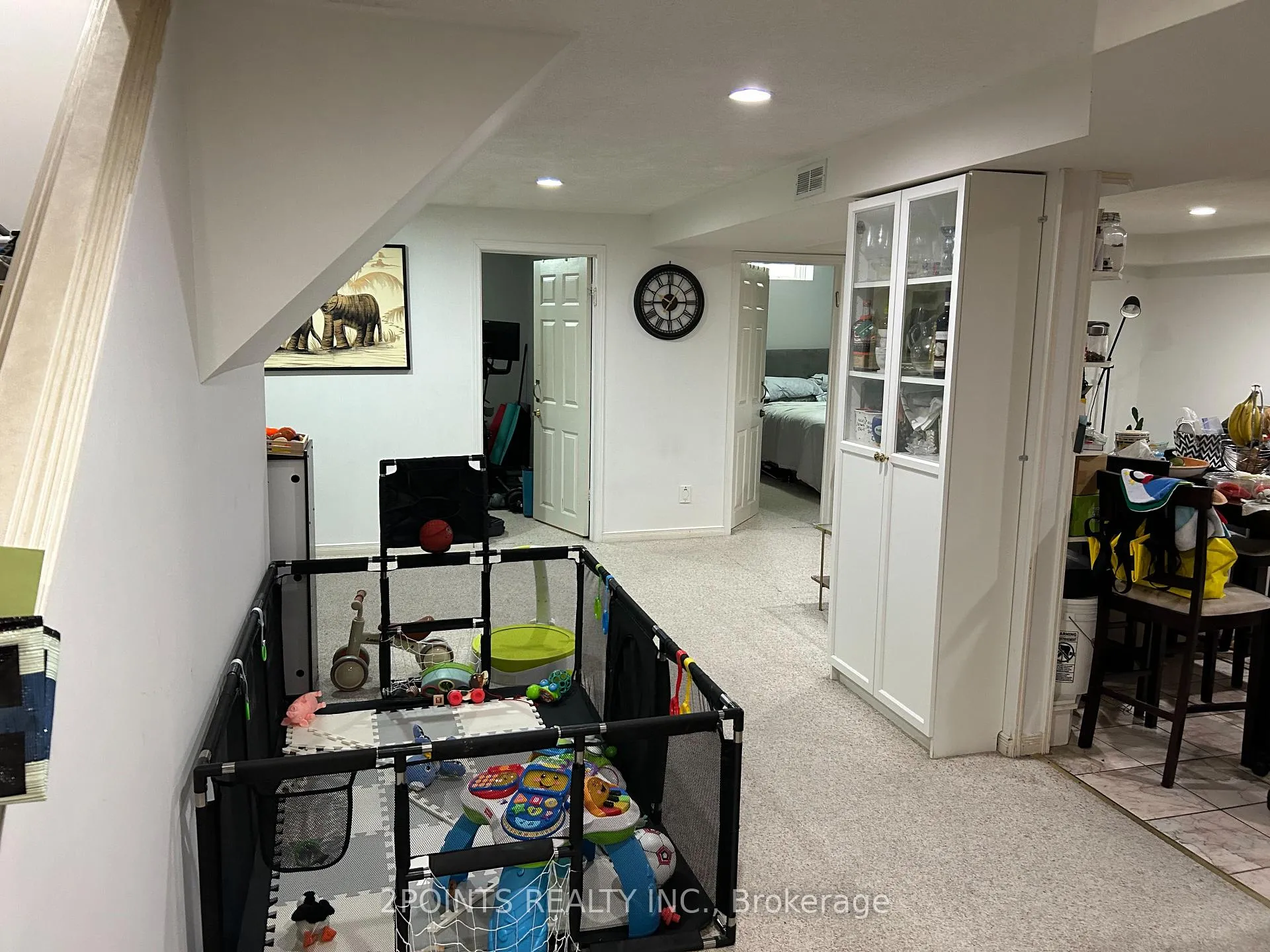 Photo 5 of 49 Mill Arbour Lane, Vaughan, Brownridge — HOMEH