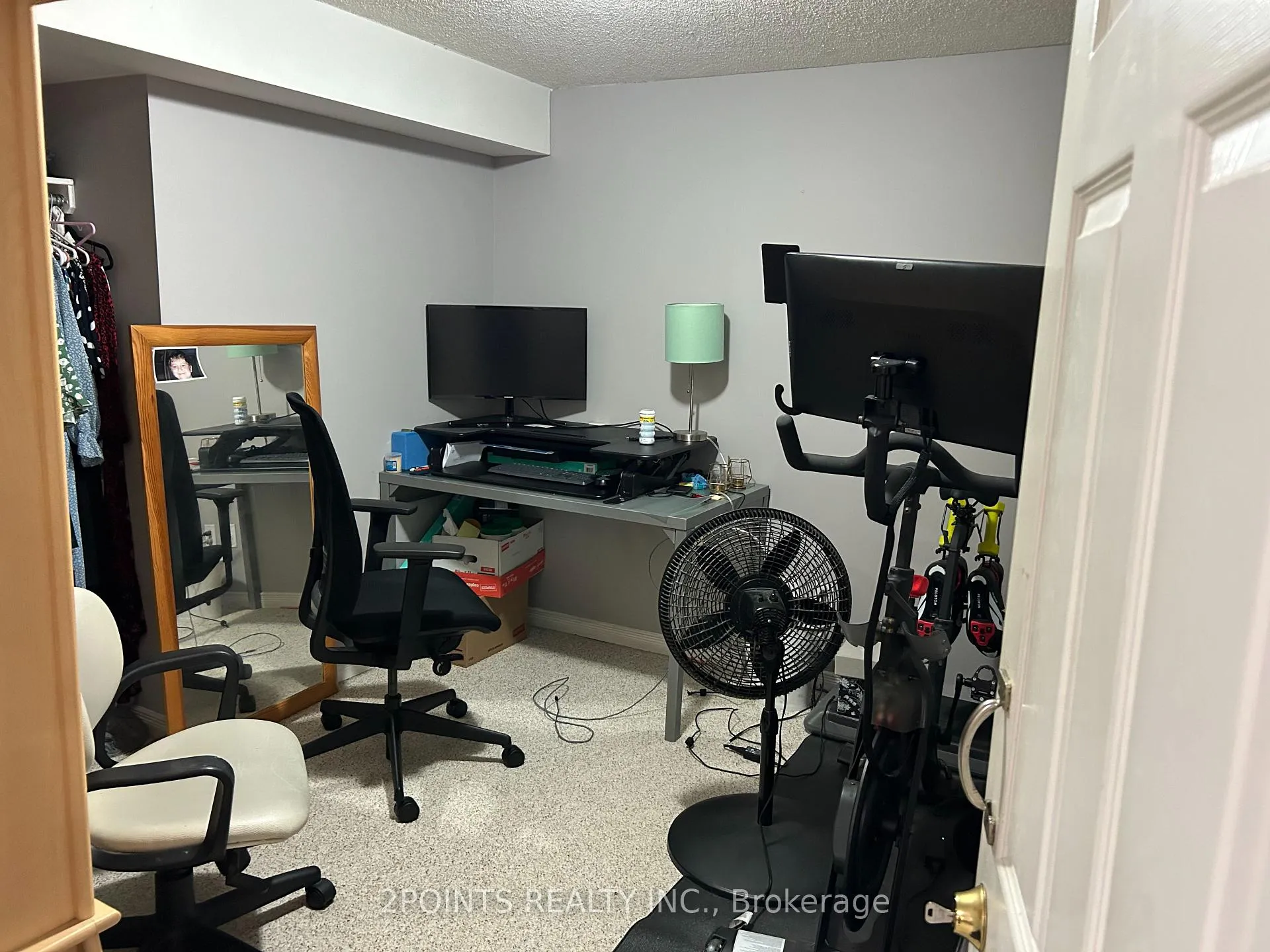 Photo 9 of 49 Mill Arbour Lane, Vaughan, Brownridge — HOMEH
