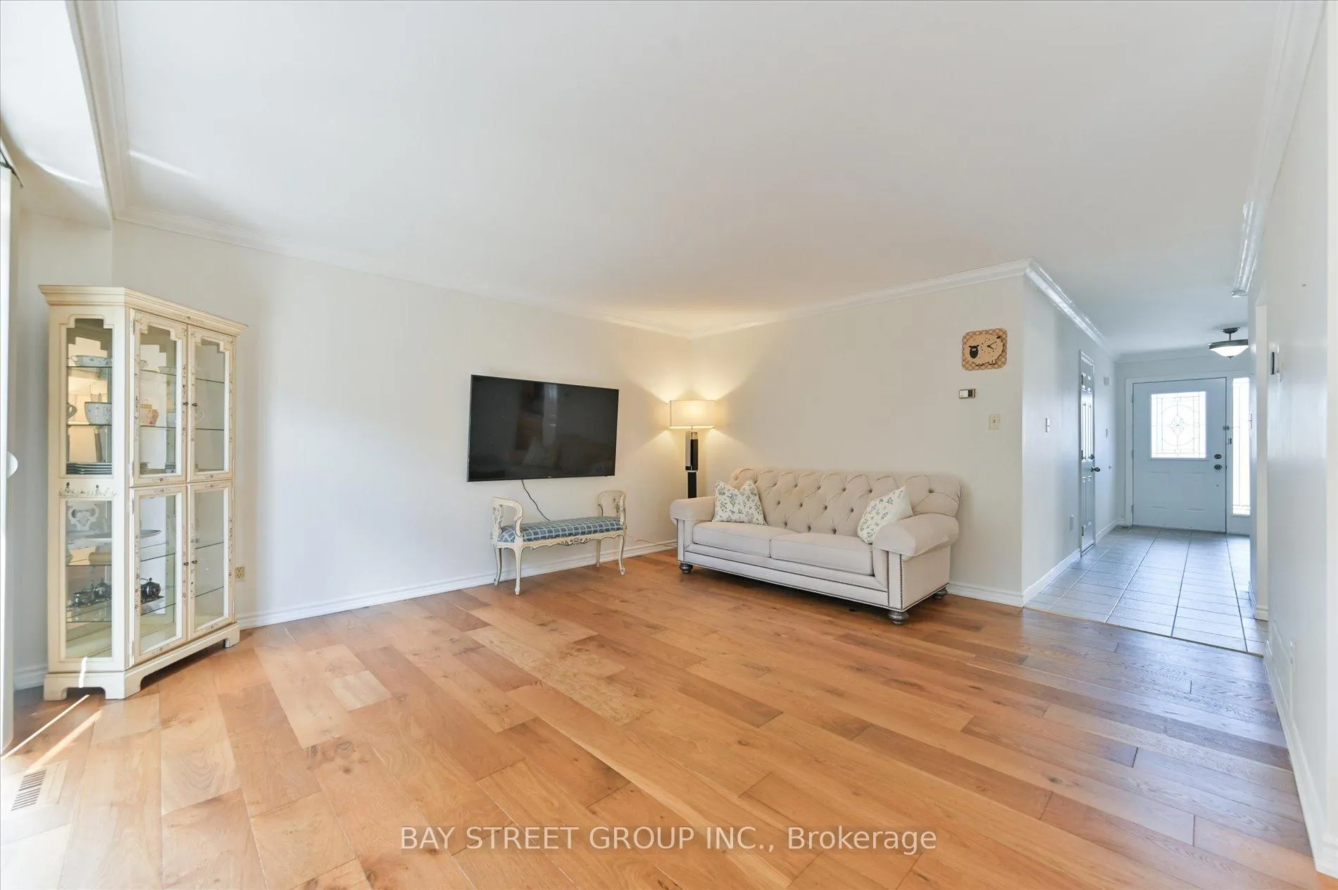 Photo 10 of 378 East 24th Street, Hamilton, Burkholme — HOMEH