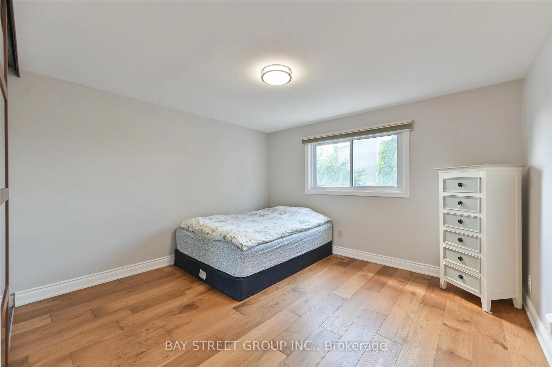 Photo 21 of 378 East 24th Street, Hamilton, Burkholme — HOMEH