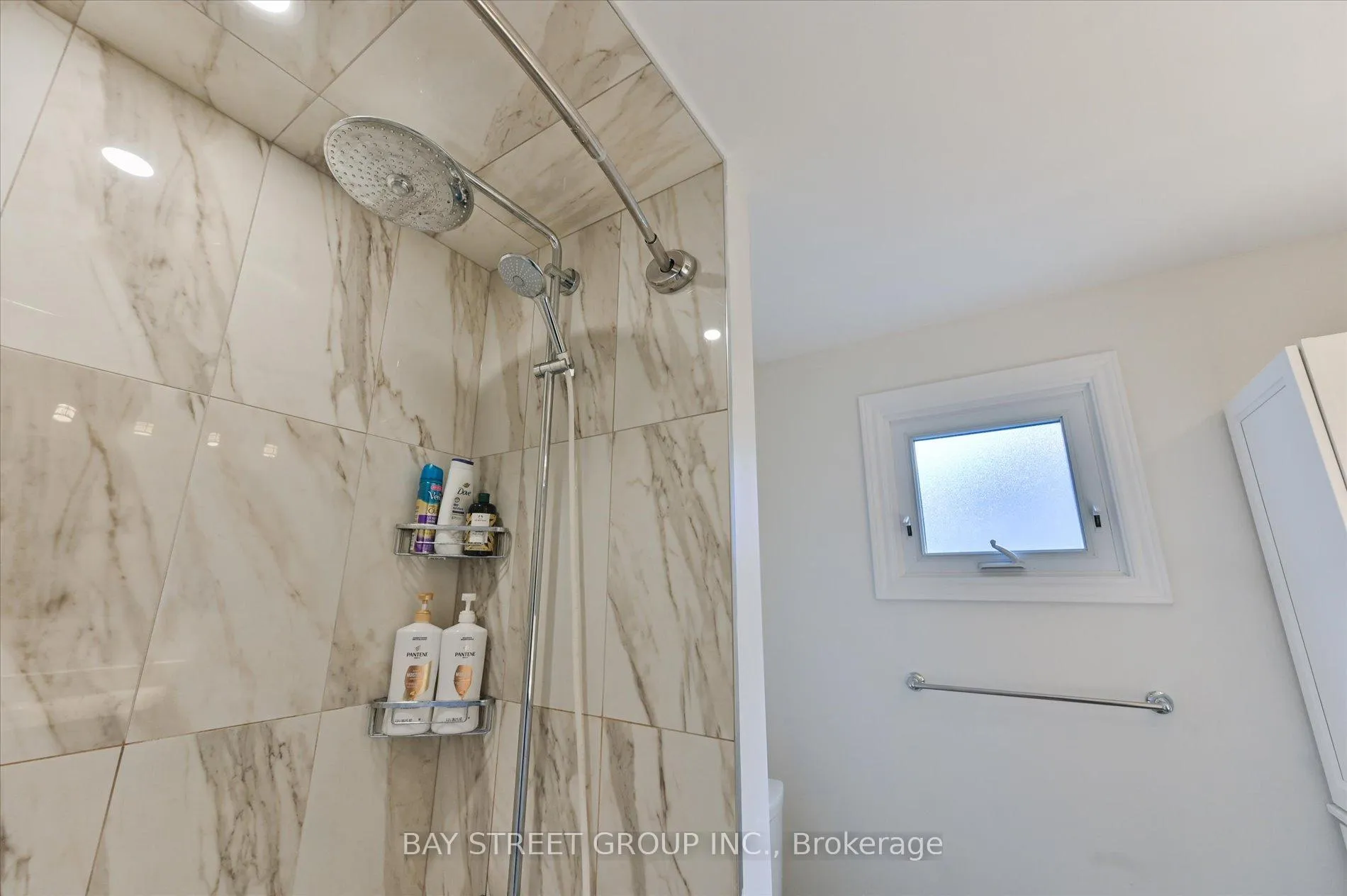 Photo 24 of 378 East 24th Street, Hamilton, Burkholme — HOMEH