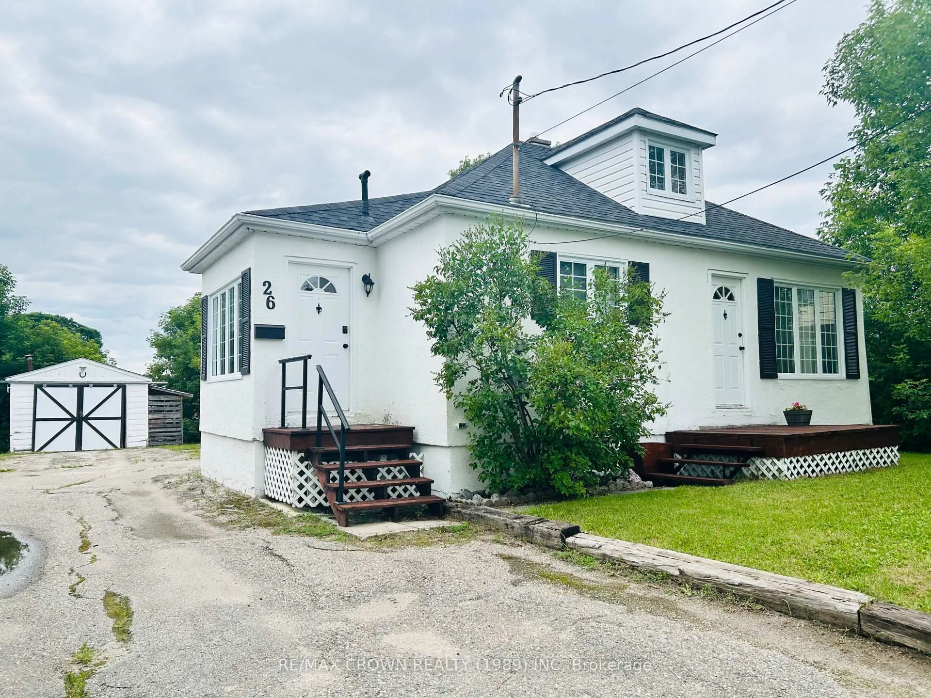Photo 1 of 26 Frontenac Crescent, Kapuskasing — HOMEH