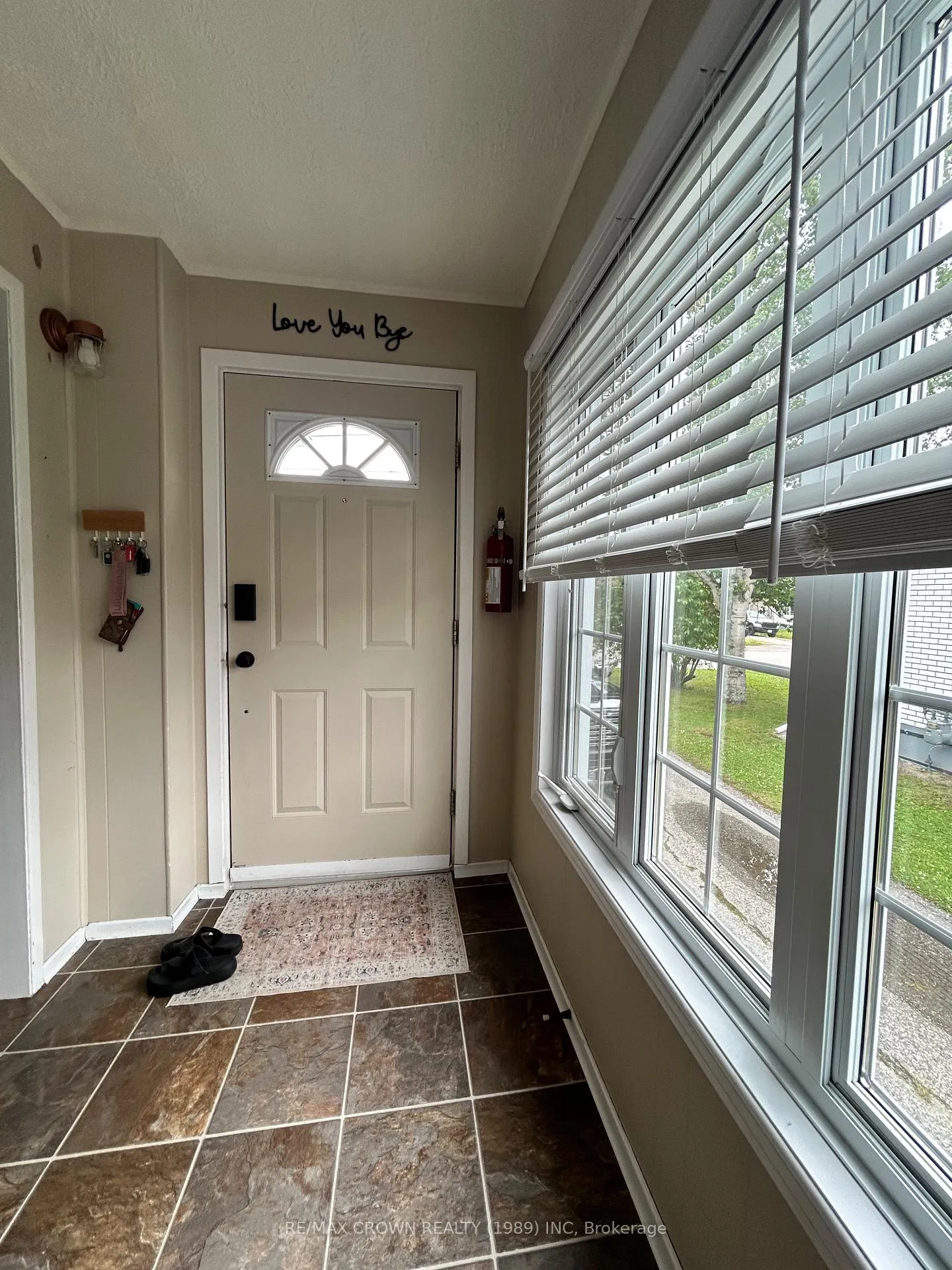 Photo 13 of 26 Frontenac Crescent, Kapuskasing — HOMEH