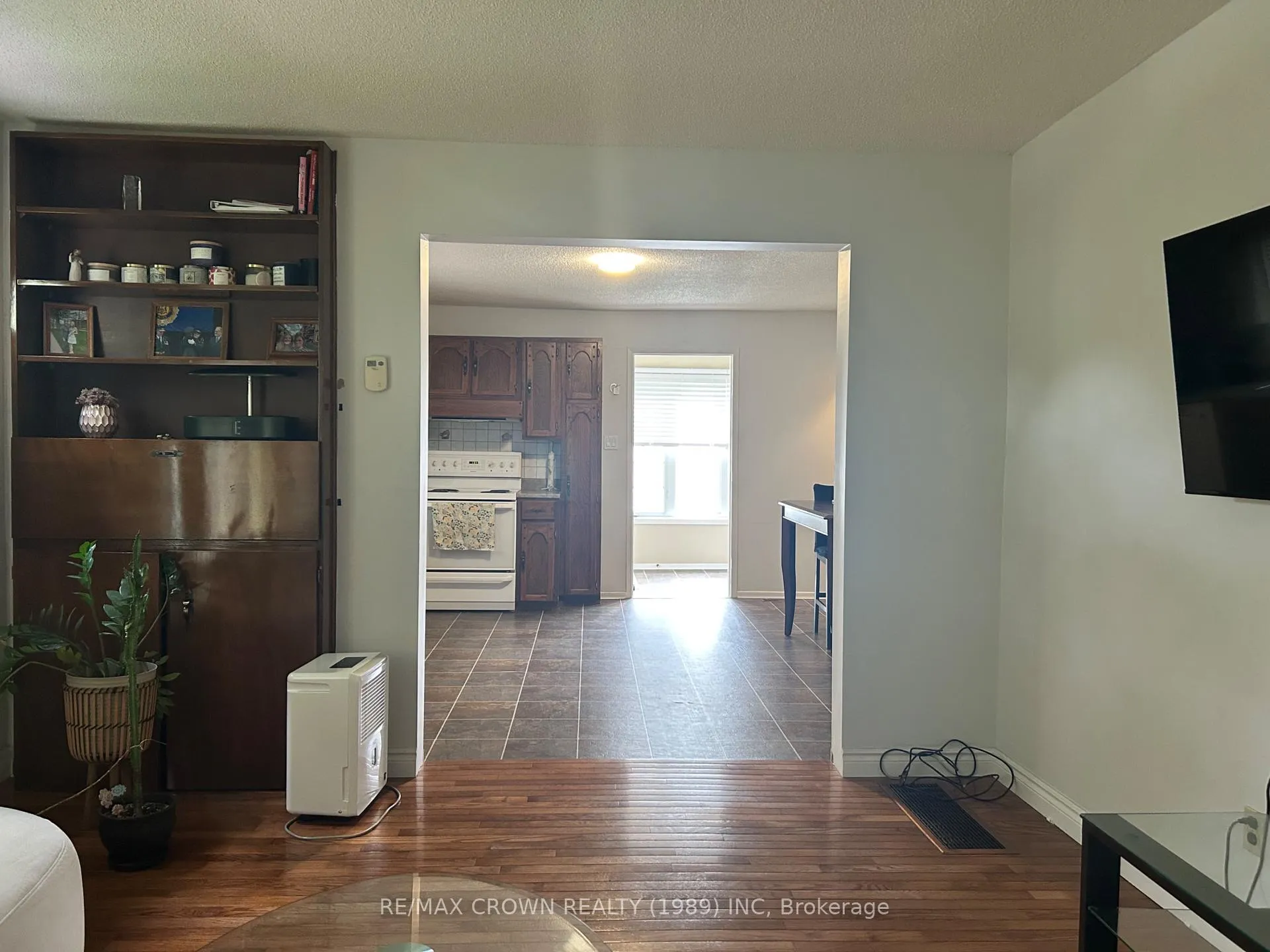 Photo 20 of 26 Frontenac Crescent, Kapuskasing — HOMEH