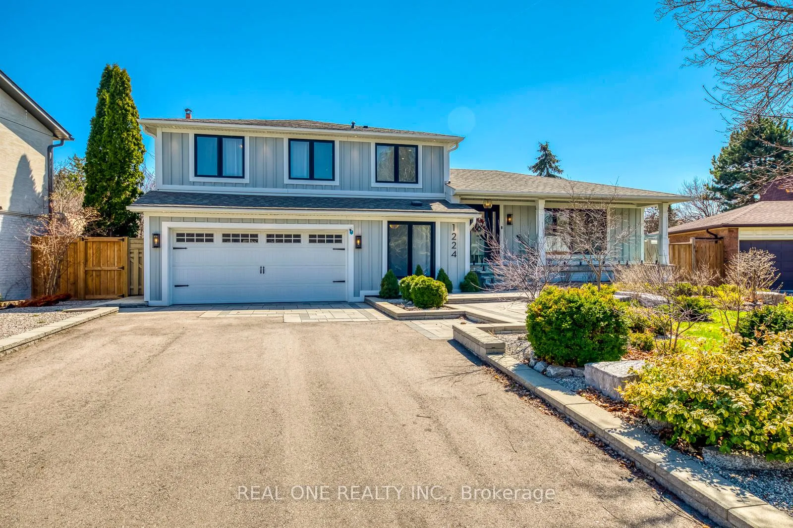Front of 1224 Willowbrook Drive