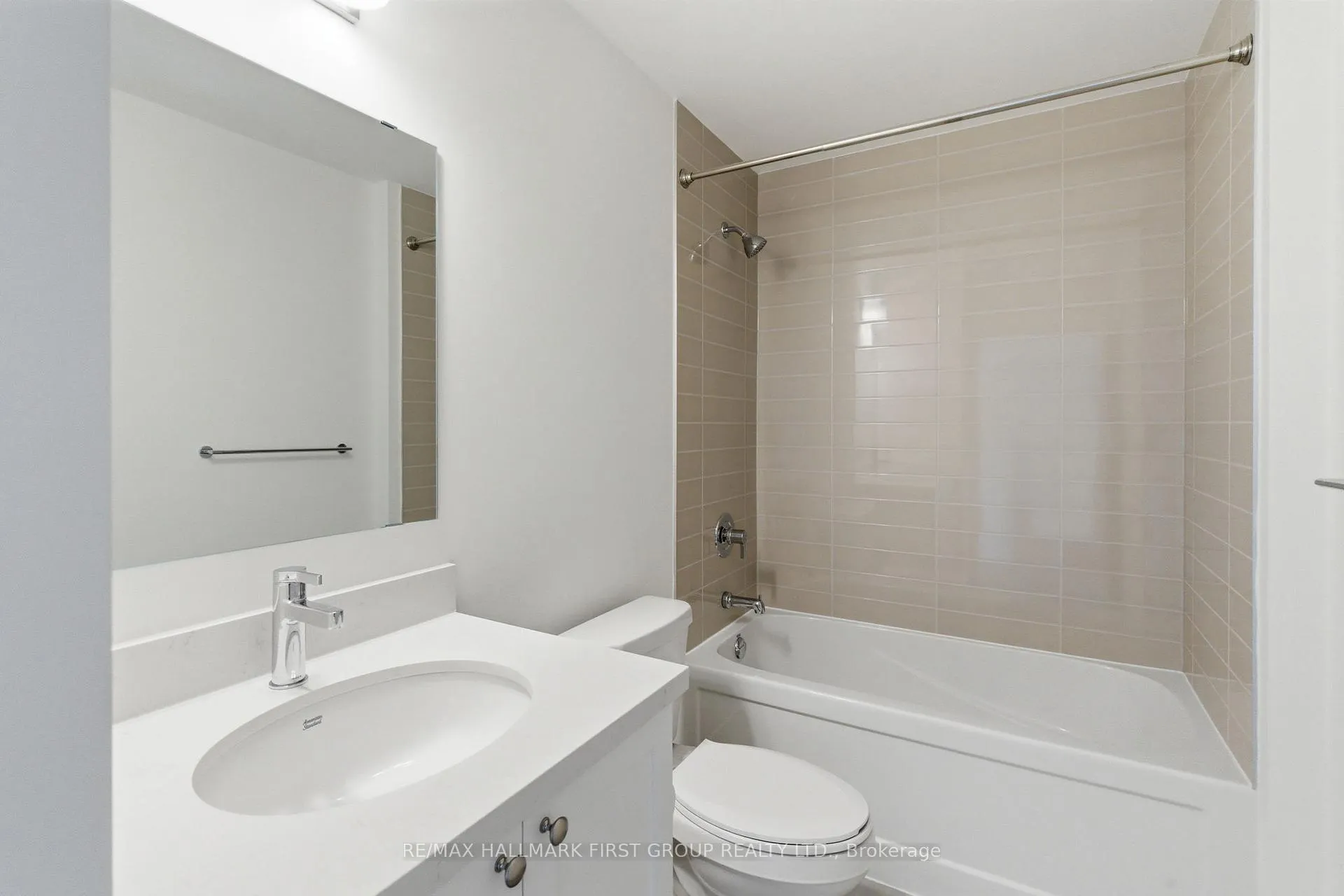 Photo 15 of Unit 902, 51 Clarington Boulevard, Clarington, Bowmanville — HOMEH