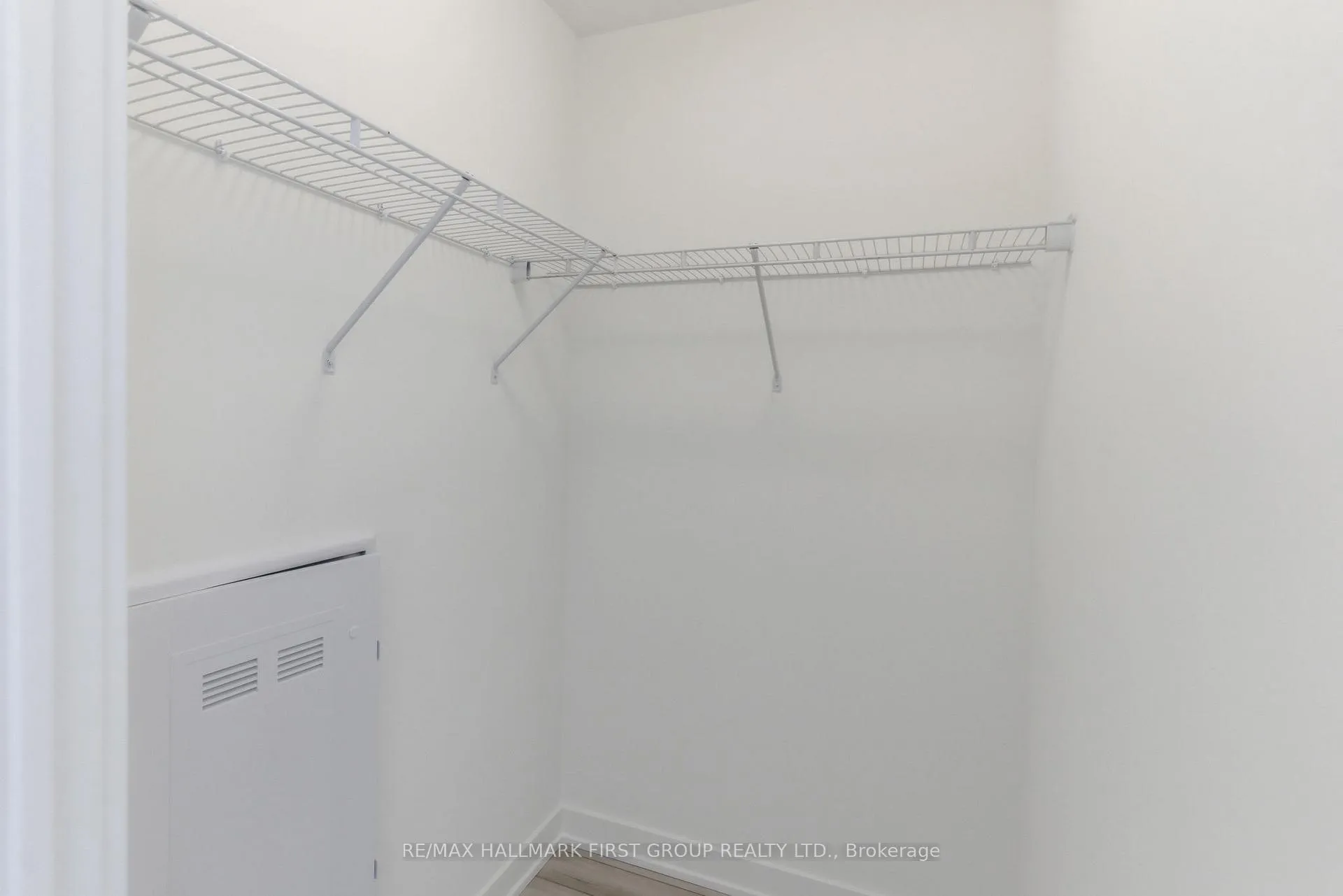 Photo 18 of Unit 902, 51 Clarington Boulevard, Clarington, Bowmanville — HOMEH