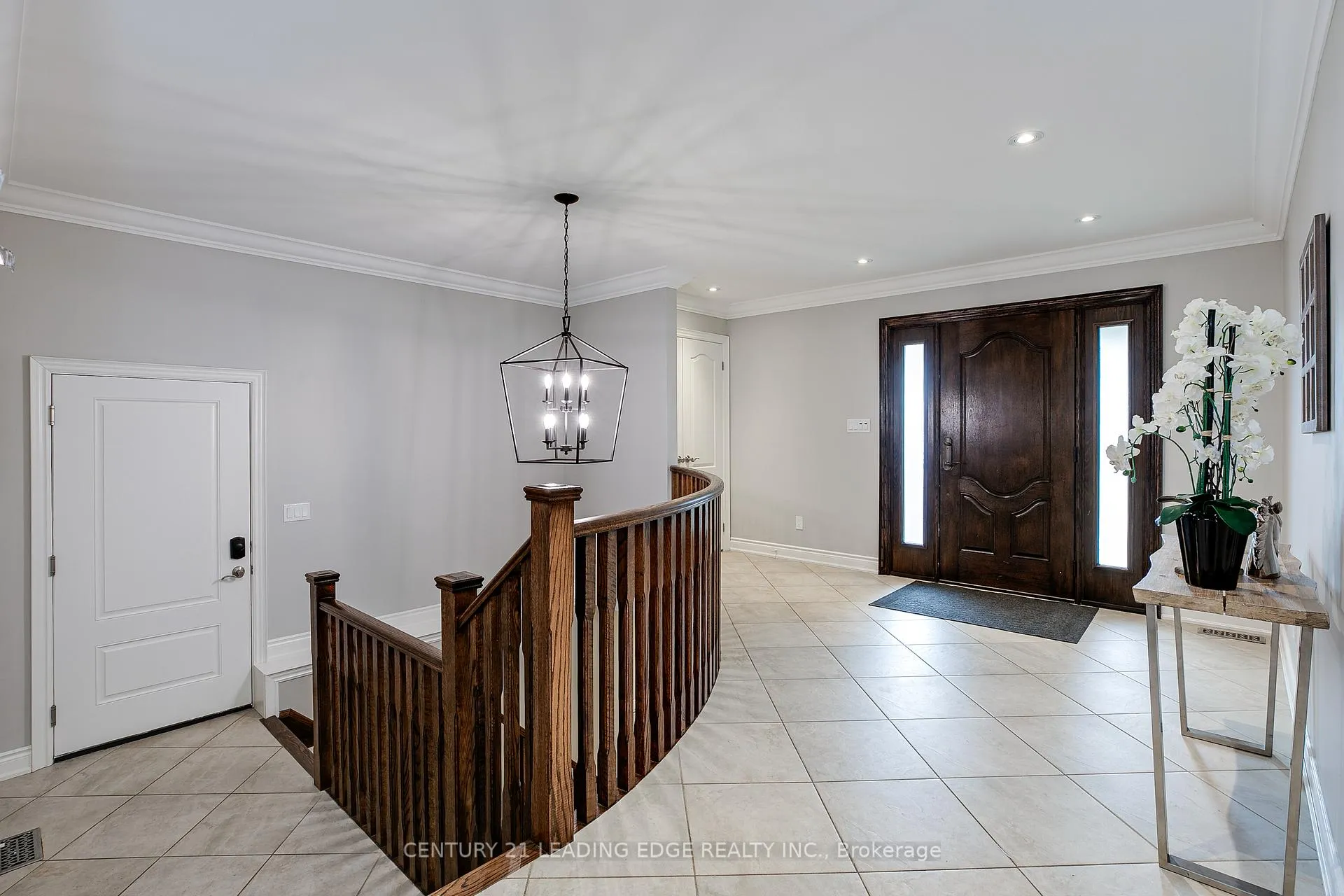 Photo 5 of 108 Robinson Street, Markham, Bullock — HOMEH