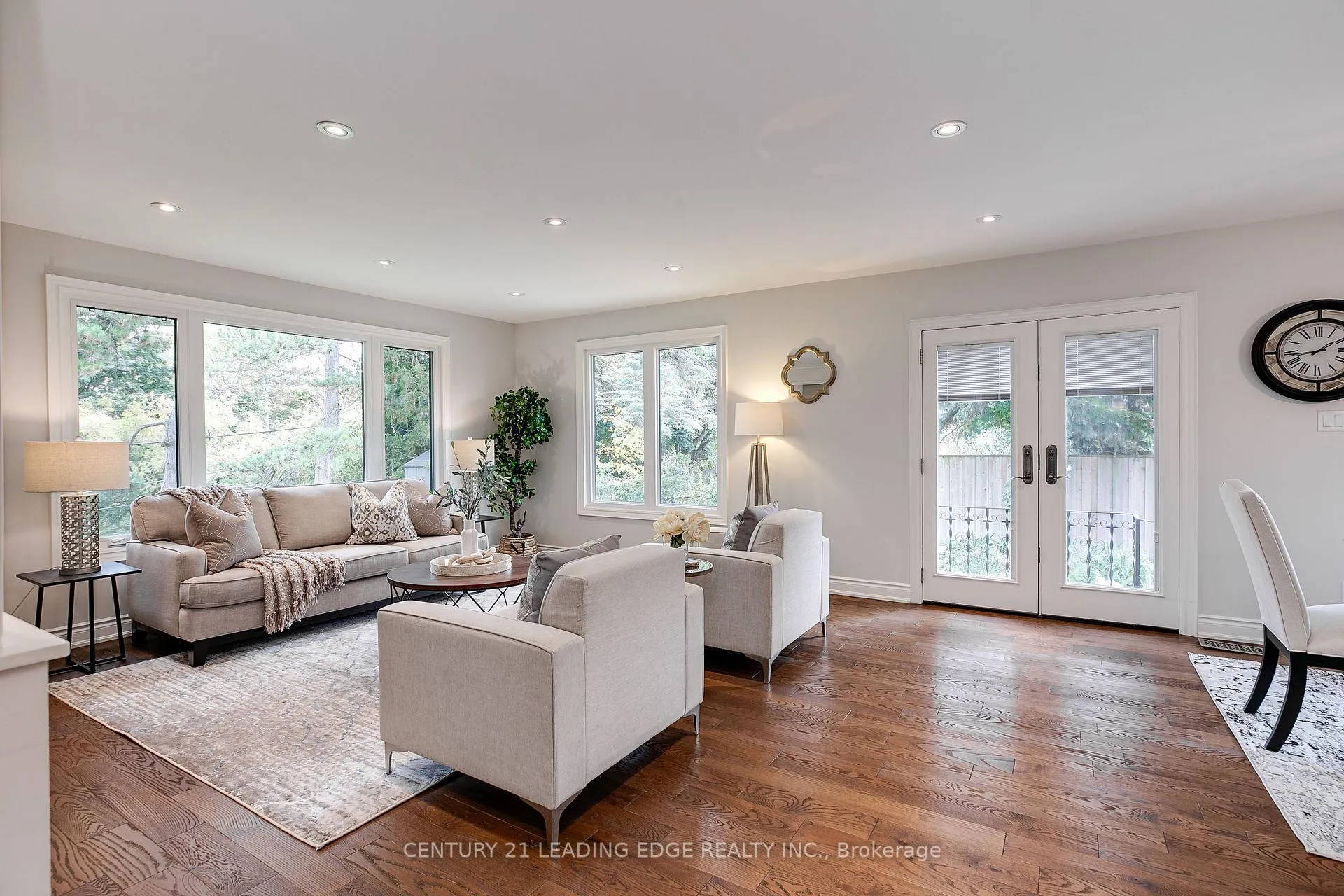 Photo 6 of 108 Robinson Street, Markham, Bullock — HOMEH