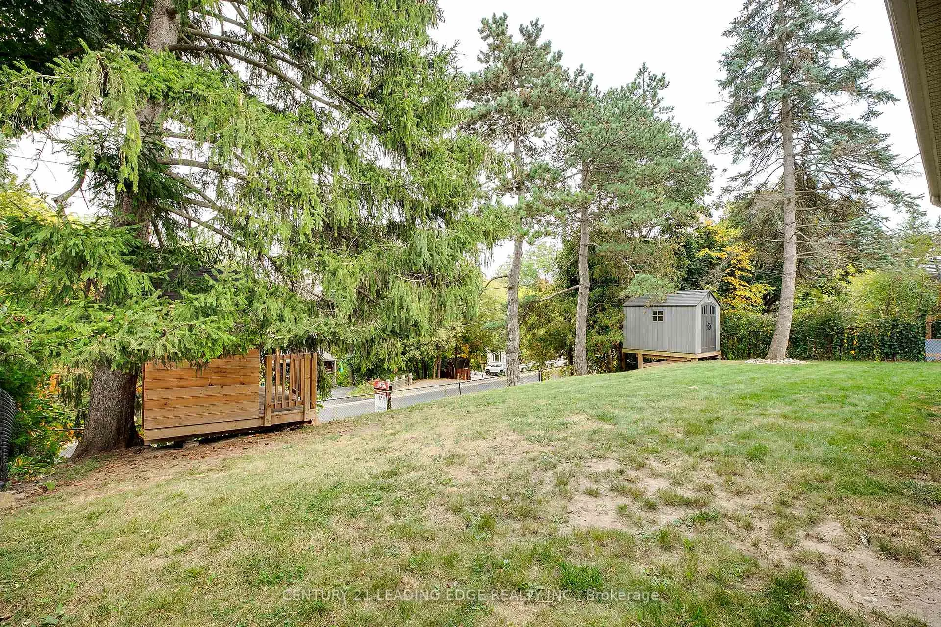 Photo 40 of 108 Robinson Street, Markham, Bullock — HOMEH