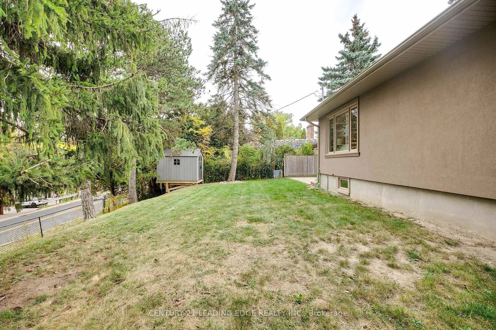 Photo 41 of 108 Robinson Street, Markham, Bullock — HOMEH