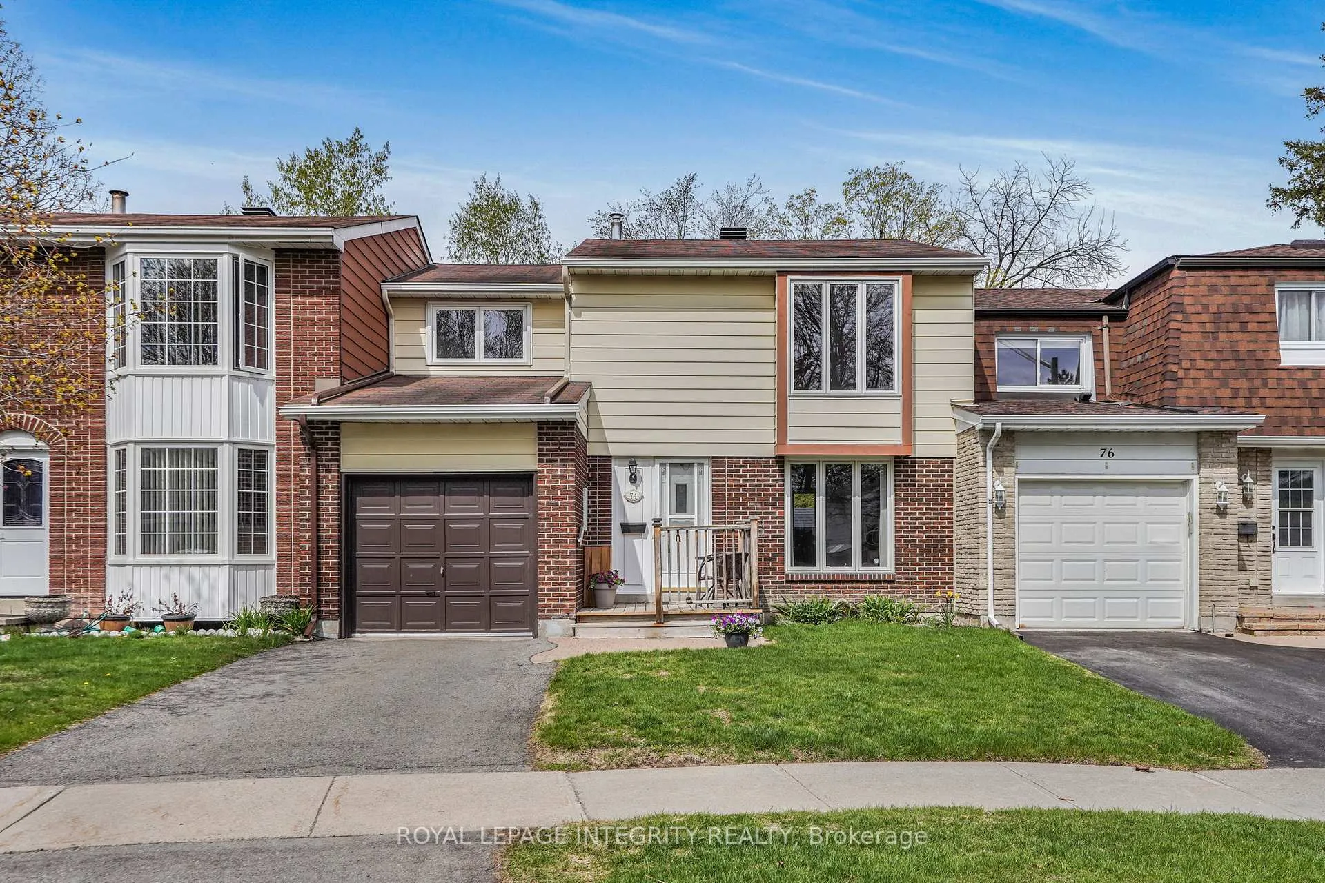 Photo 1 of 74 Valewood Crescent, Ottawa, Blackburn Hamlet — HOMEH