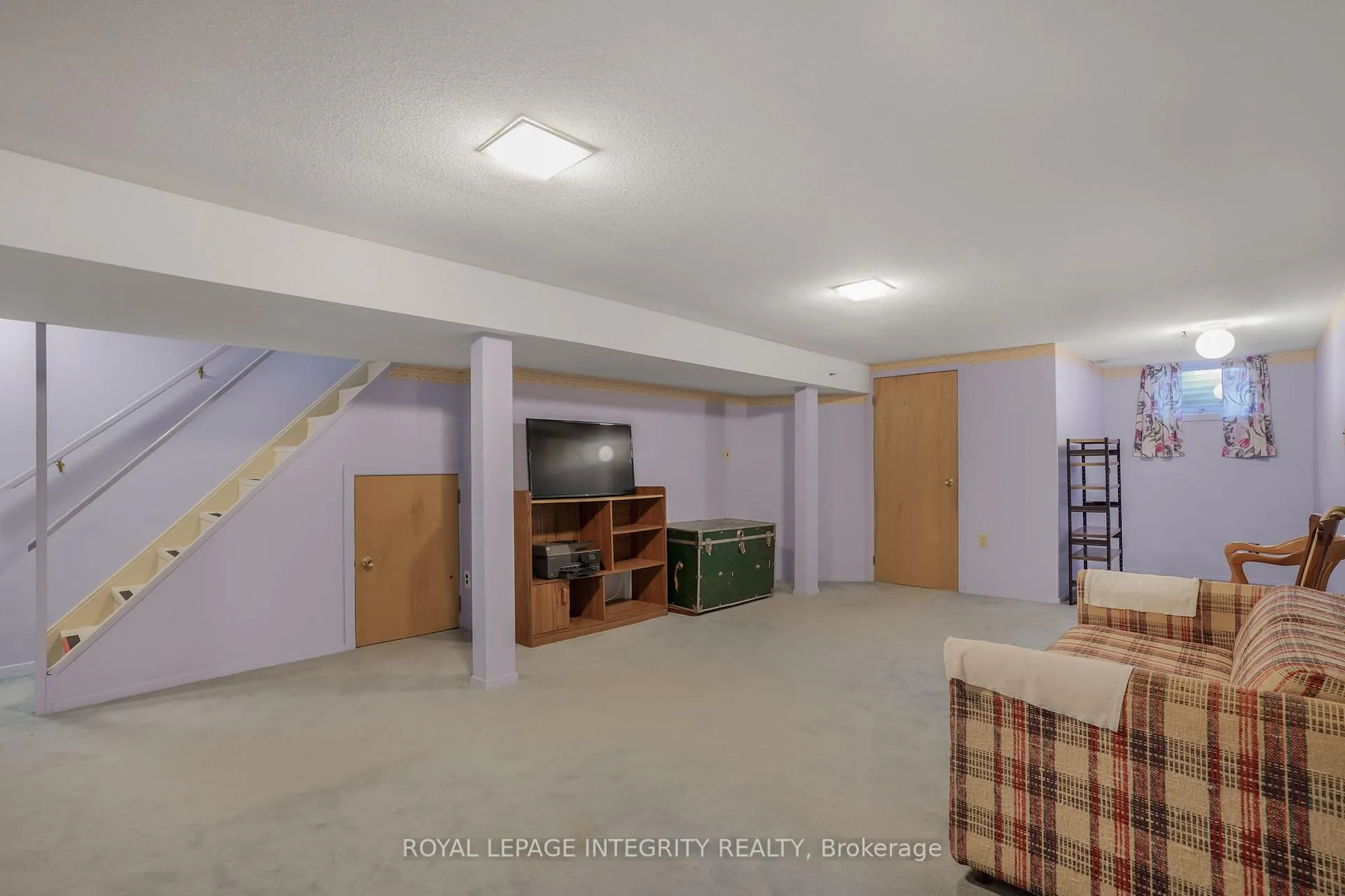 Photo 19 of 74 Valewood Crescent, Ottawa, Blackburn Hamlet — HOMEH