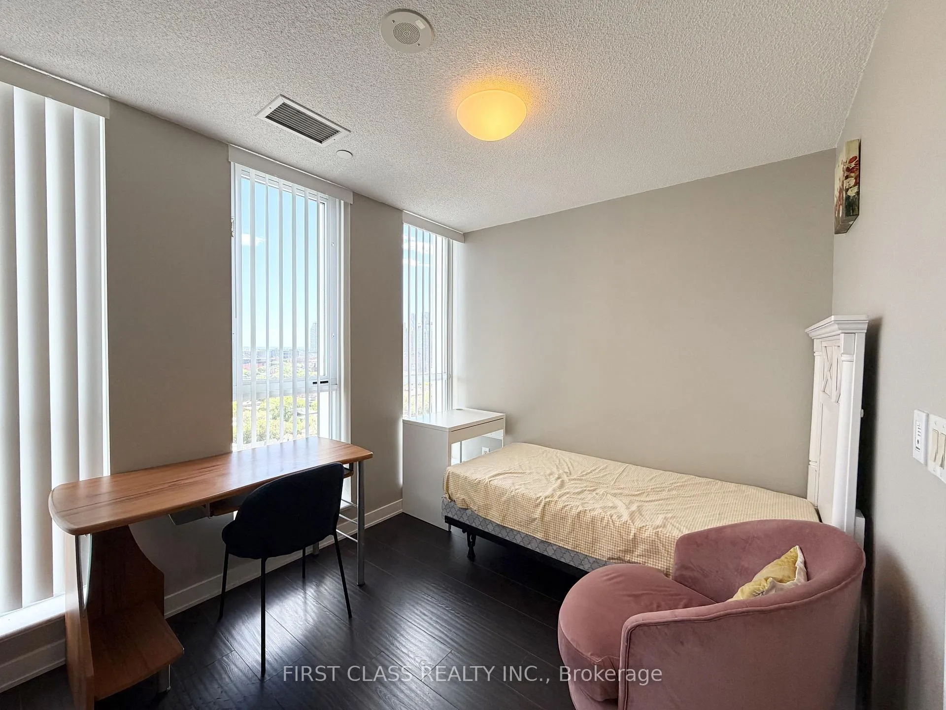 Photo 14 of Unit 1802, 55 Regent Park Boulevard, Toronto, Regent Park — HOMEH
