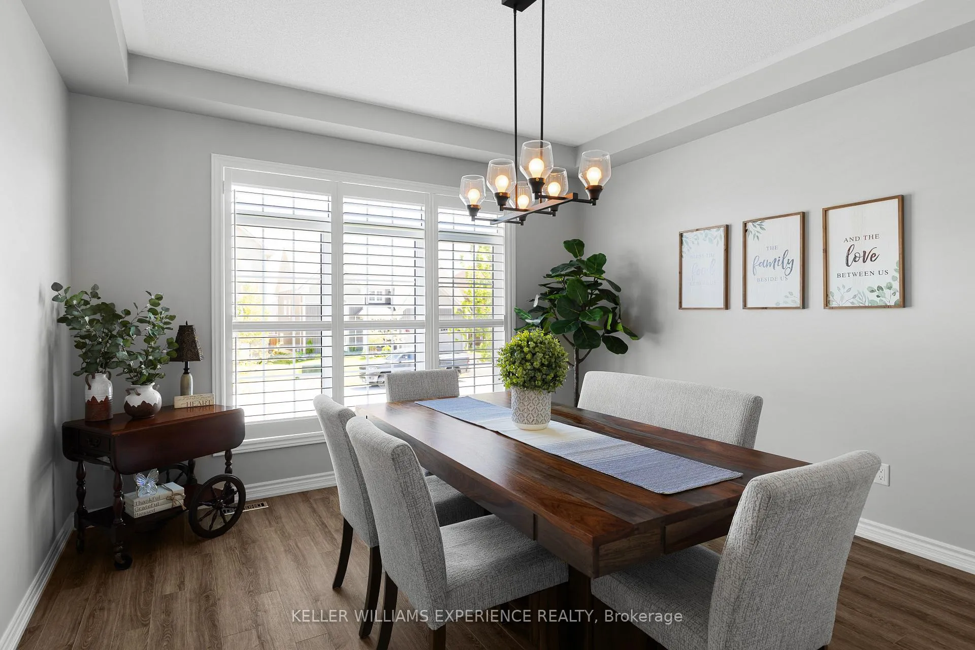 Photo 5 of 222 Lia Drive, Clearview, Stayner — HOMEH