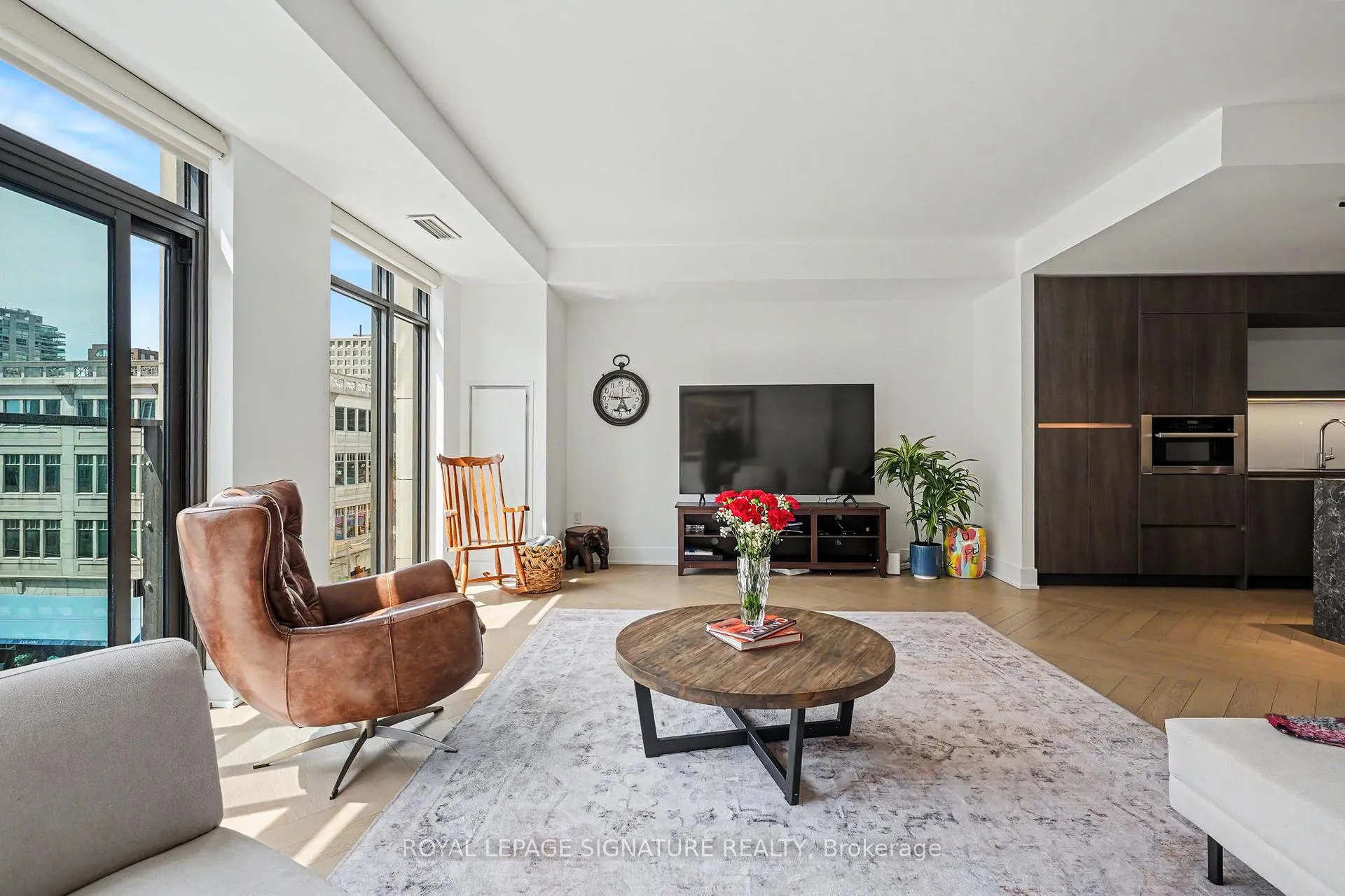 Photo 1 of Unit 512, 6 Jackes Avenue, Toronto, Rosedale-Moore Park — HOMEH
