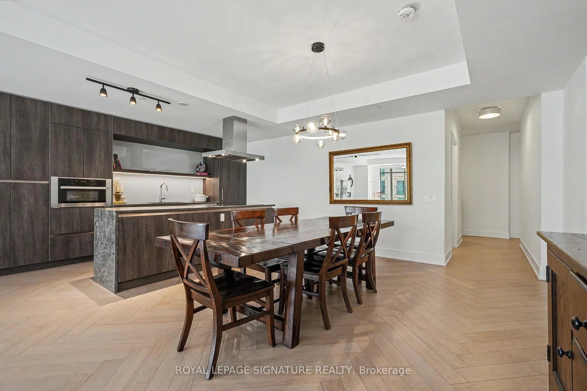 Photo 7 of Unit 512, 6 Jackes Avenue, Toronto, Rosedale-Moore Park — HOMEH