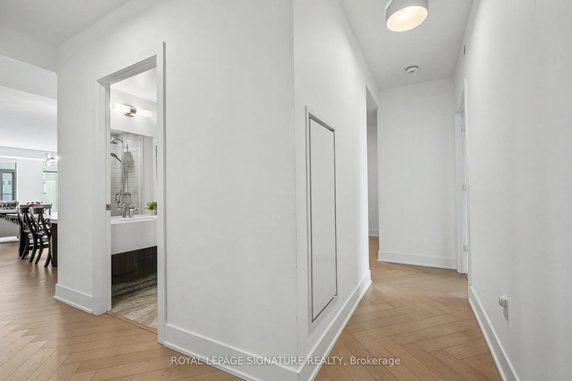 Photo 15 of Unit 512, 6 Jackes Avenue, Toronto, Rosedale-Moore Park — HOMEH
