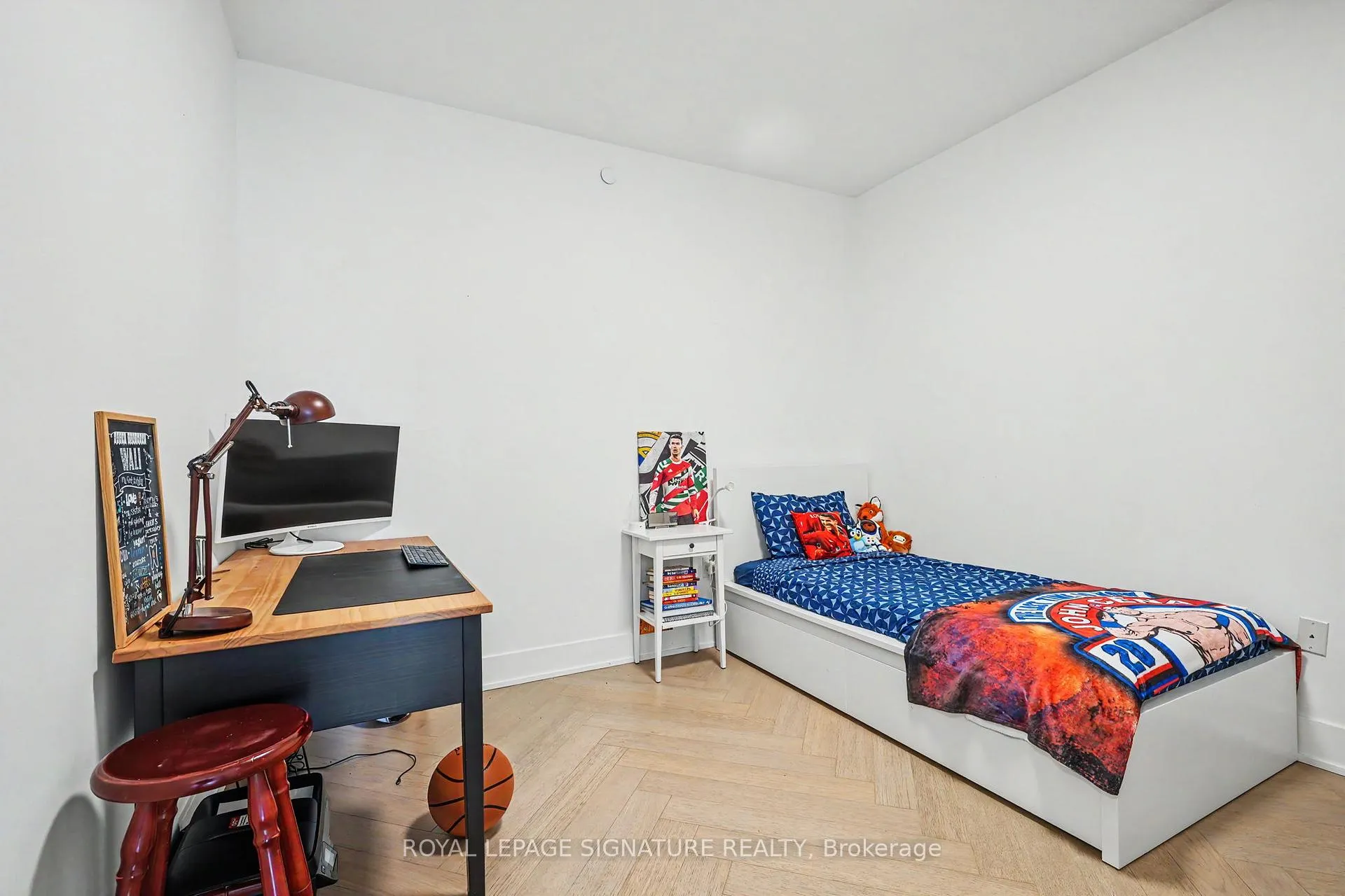 Photo 16 of Unit 512, 6 Jackes Avenue, Toronto, Rosedale-Moore Park — HOMEH
