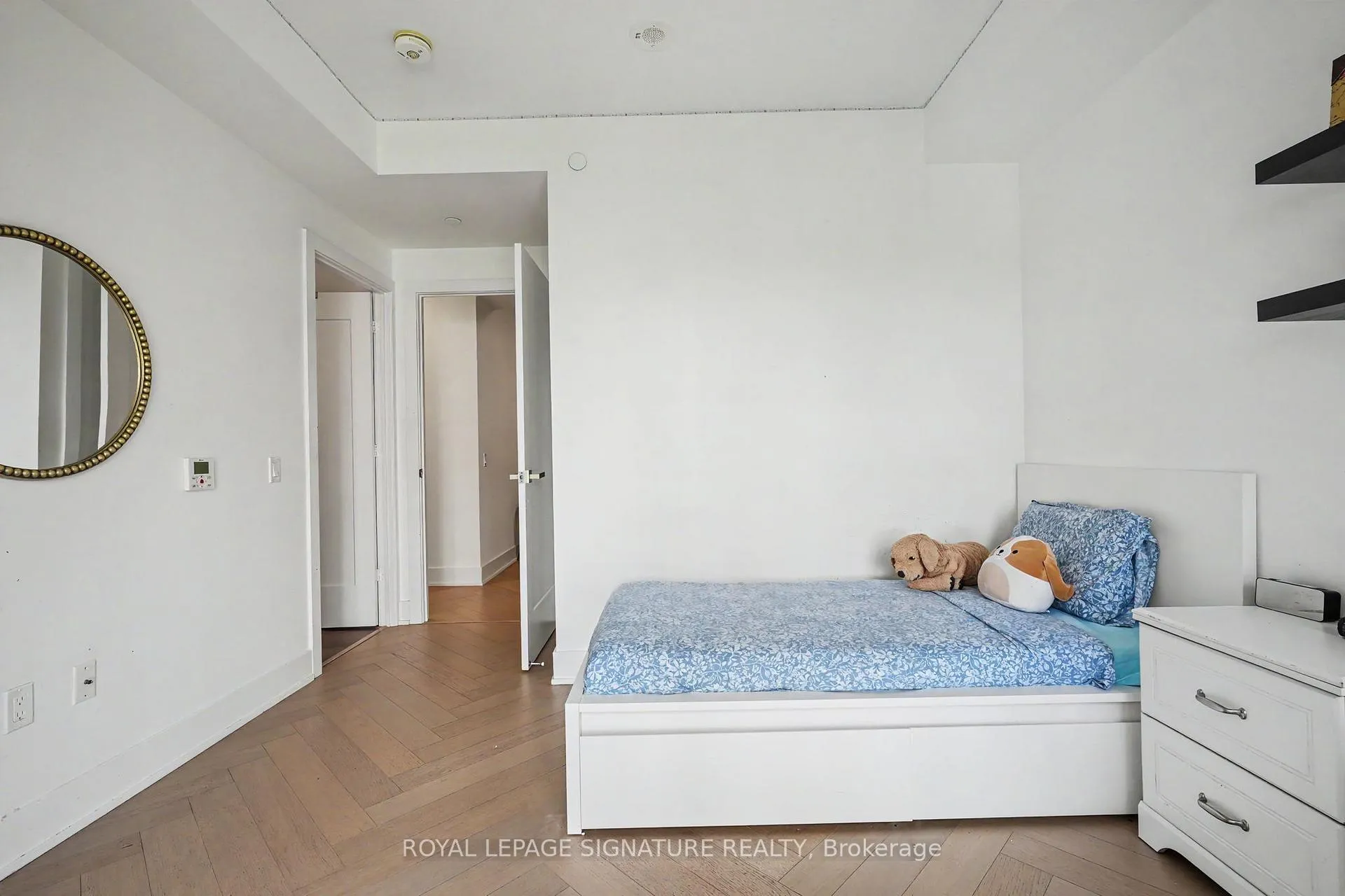 Photo 22 of Unit 512, 6 Jackes Avenue, Toronto, Rosedale-Moore Park — HOMEH