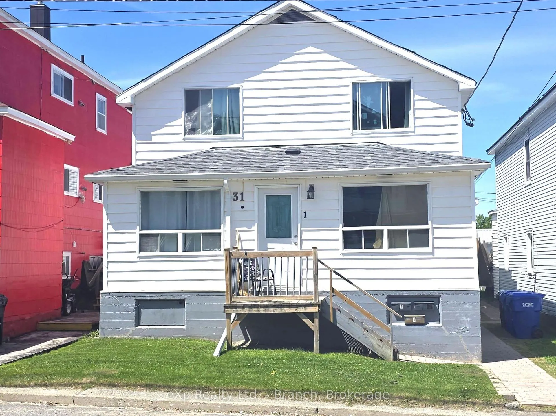 Photo 2 of 31 Woods Street, Kirkland Lake, KL & Area — HOMEH
