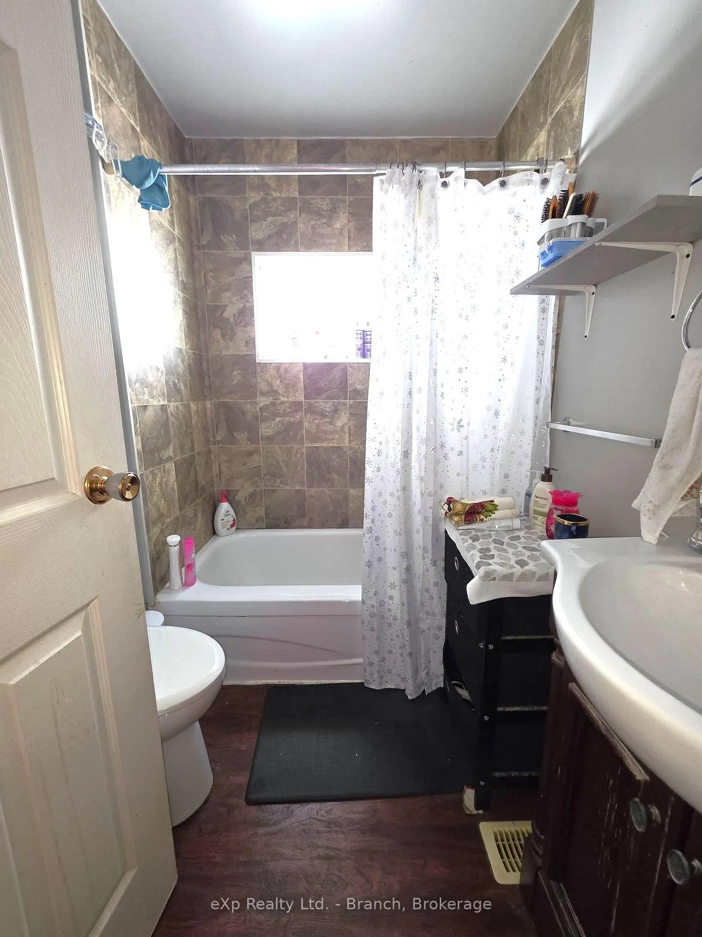 Photo 17 of 31 Woods Street, Kirkland Lake, KL & Area — HOMEH