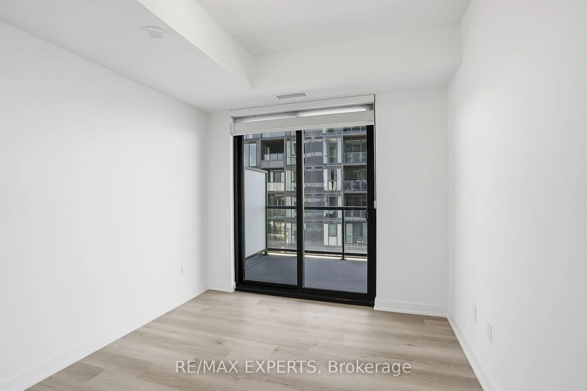 Photo 16 of Unit 2104, 2075 Lakeshore Road, Burlington, Brant — HOMEH