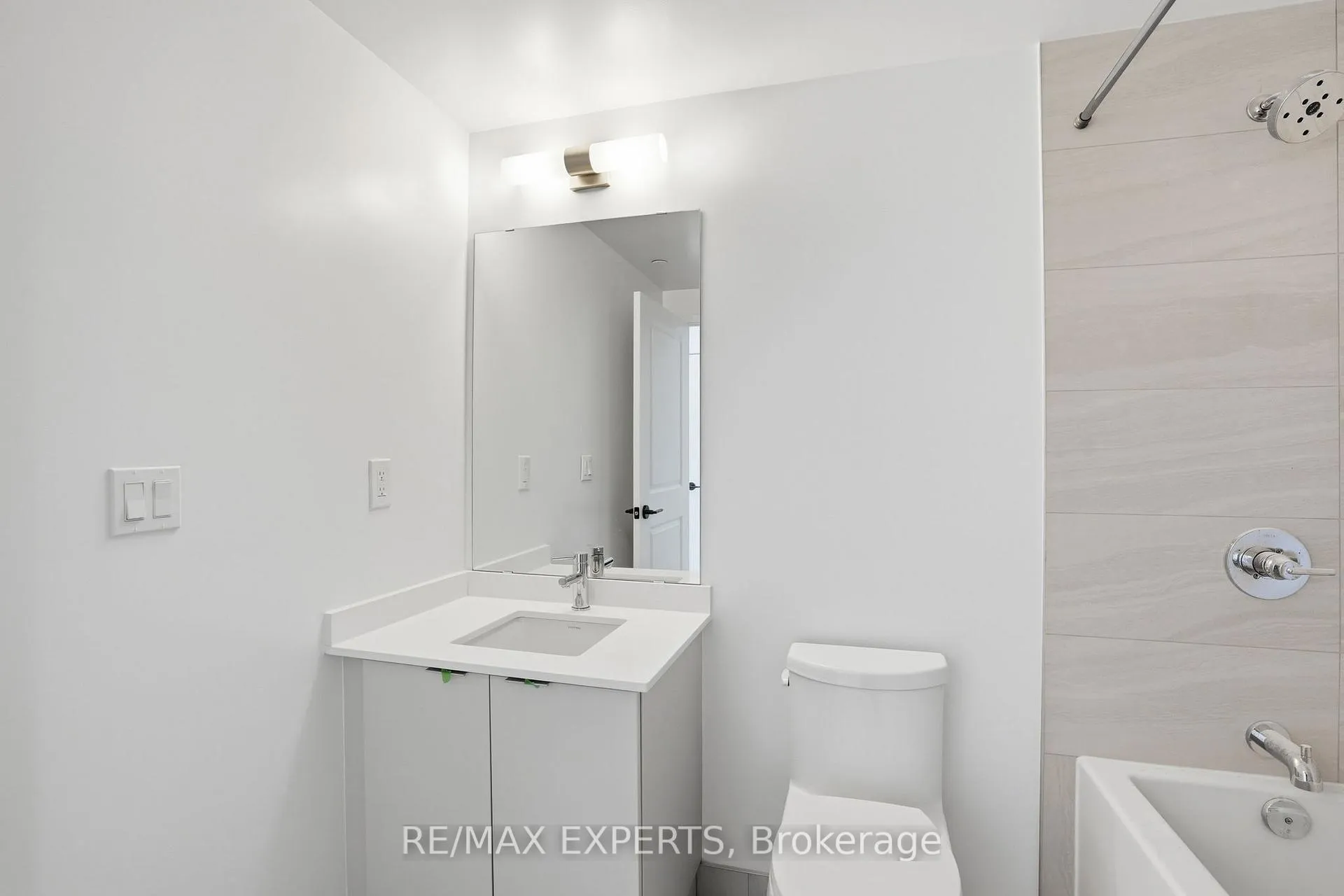 Photo 26 of Unit 2104, 2075 Lakeshore Road, Burlington, Brant — HOMEH