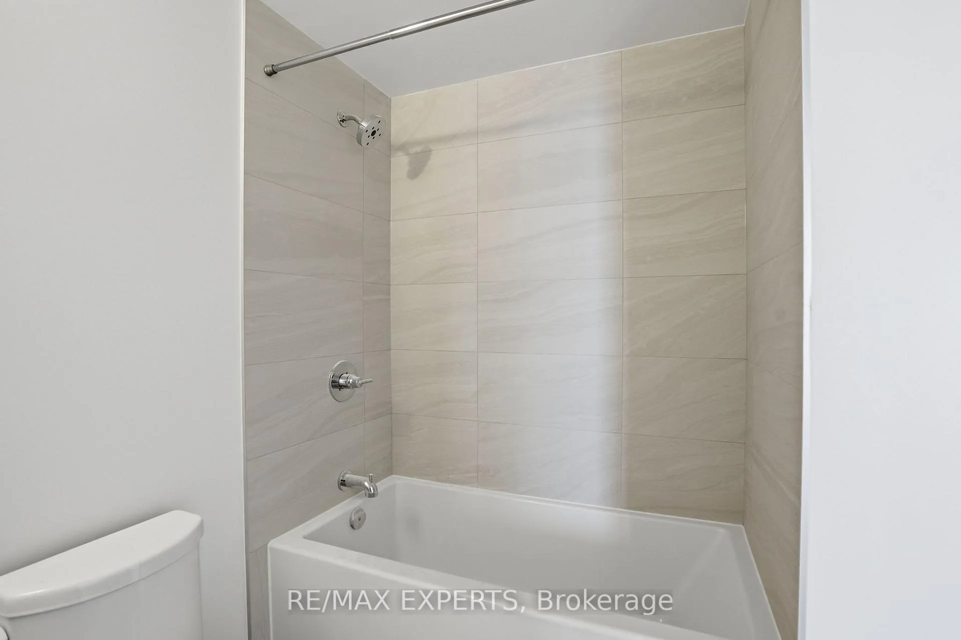 Photo 27 of Unit 2104, 2075 Lakeshore Road, Burlington, Brant — HOMEH