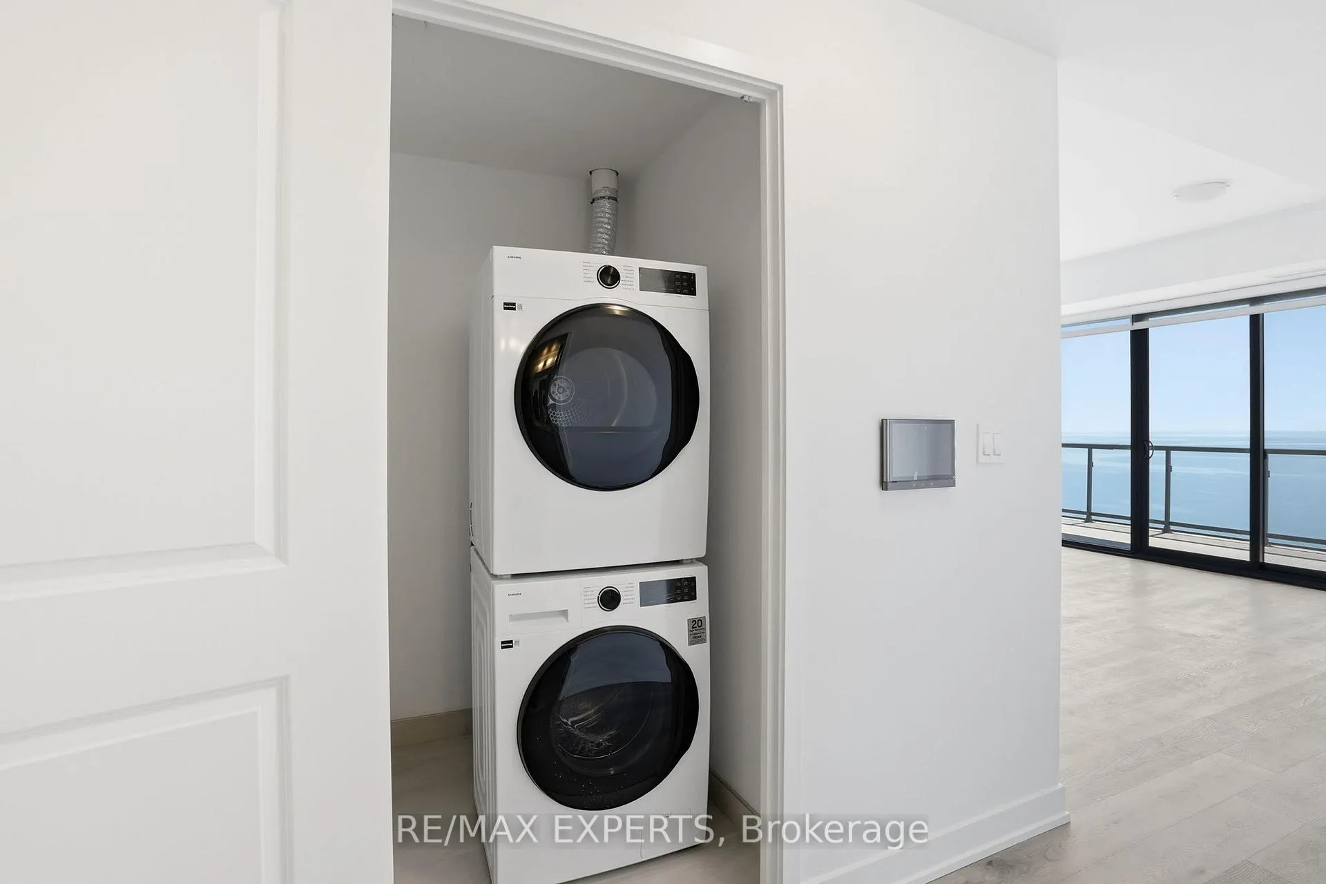 Photo 28 of Unit 2104, 2075 Lakeshore Road, Burlington, Brant — HOMEH