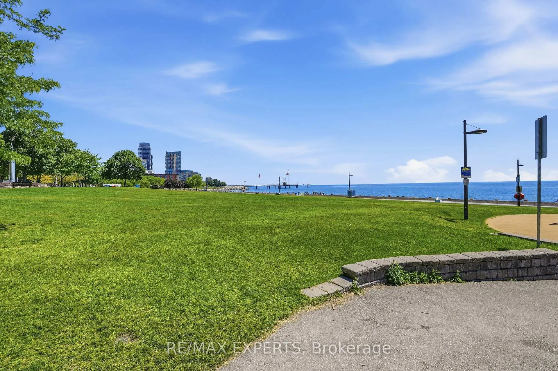 Photo 48 of Unit 2104, 2075 Lakeshore Road, Burlington, Brant — HOMEH
