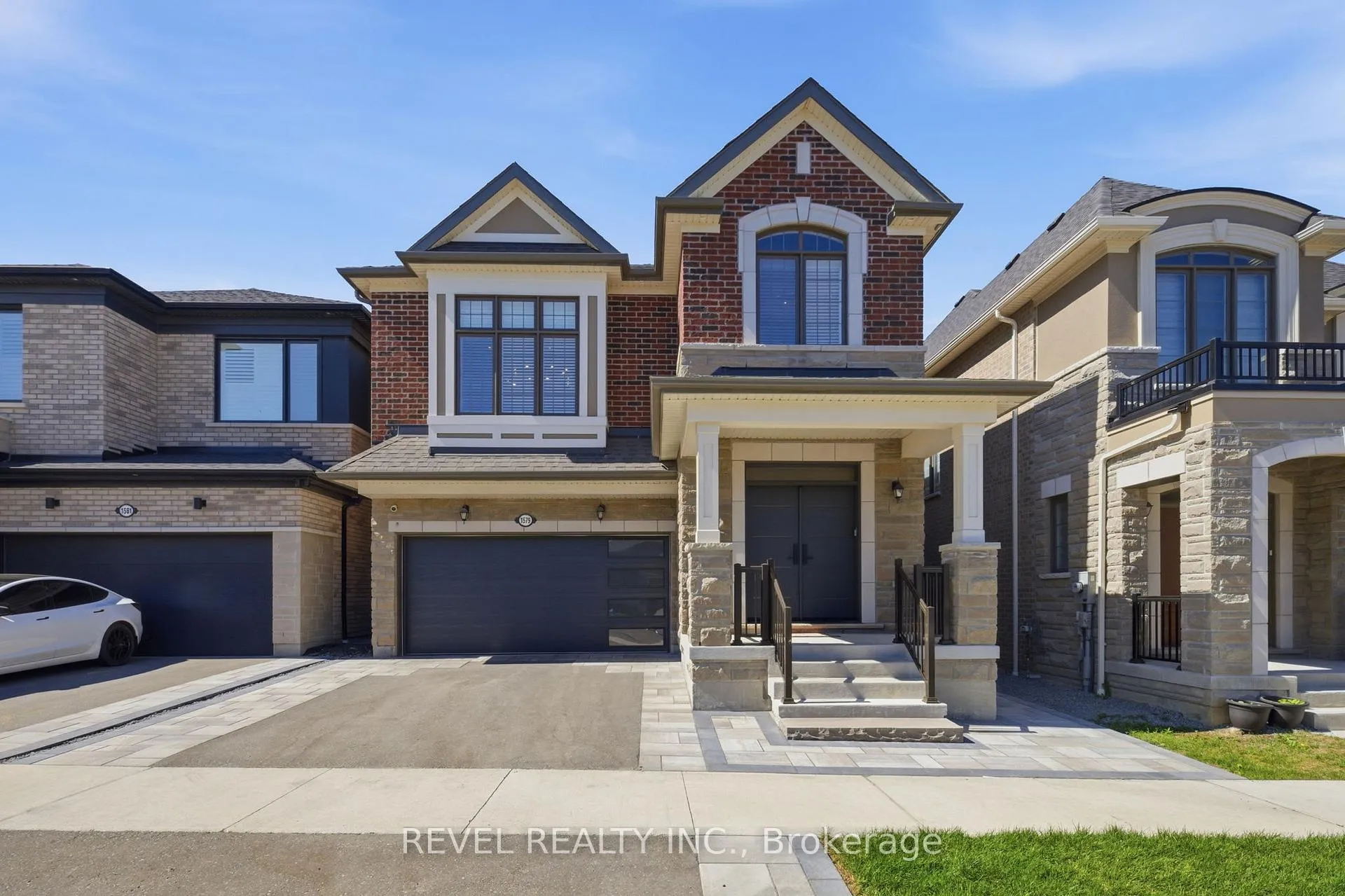 Photo 1 of 1579 Scarlett Trail, Pickering, Rural Pickering — HOMEH