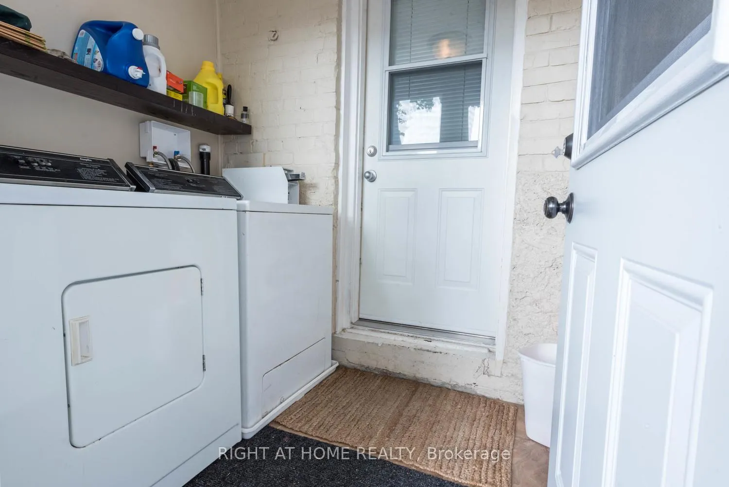 Photo 12 of Unit Unit 1, 52 Mcmurray Avenue, Toronto, Junction Area — HOMEH