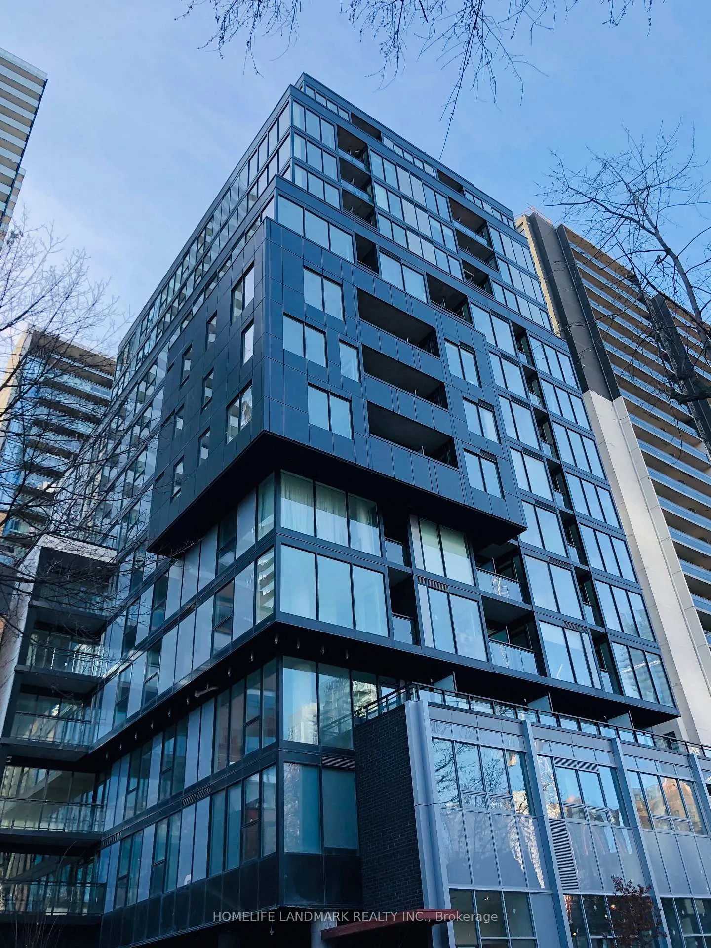 Front of Unit 1309, 17 Dundonald Street