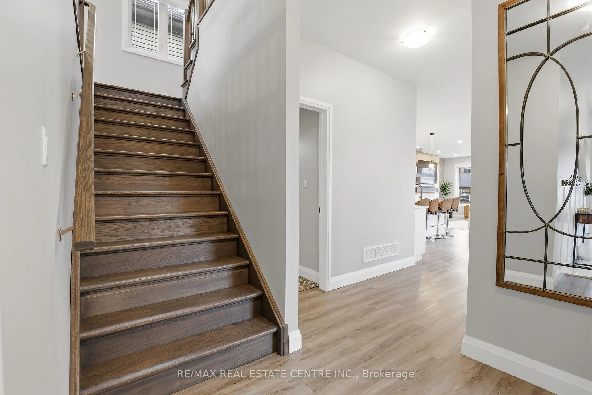 Photo 17 of 95 Dallan Drive, Guelph, Pineridge/Westminster Woods — HOMEH