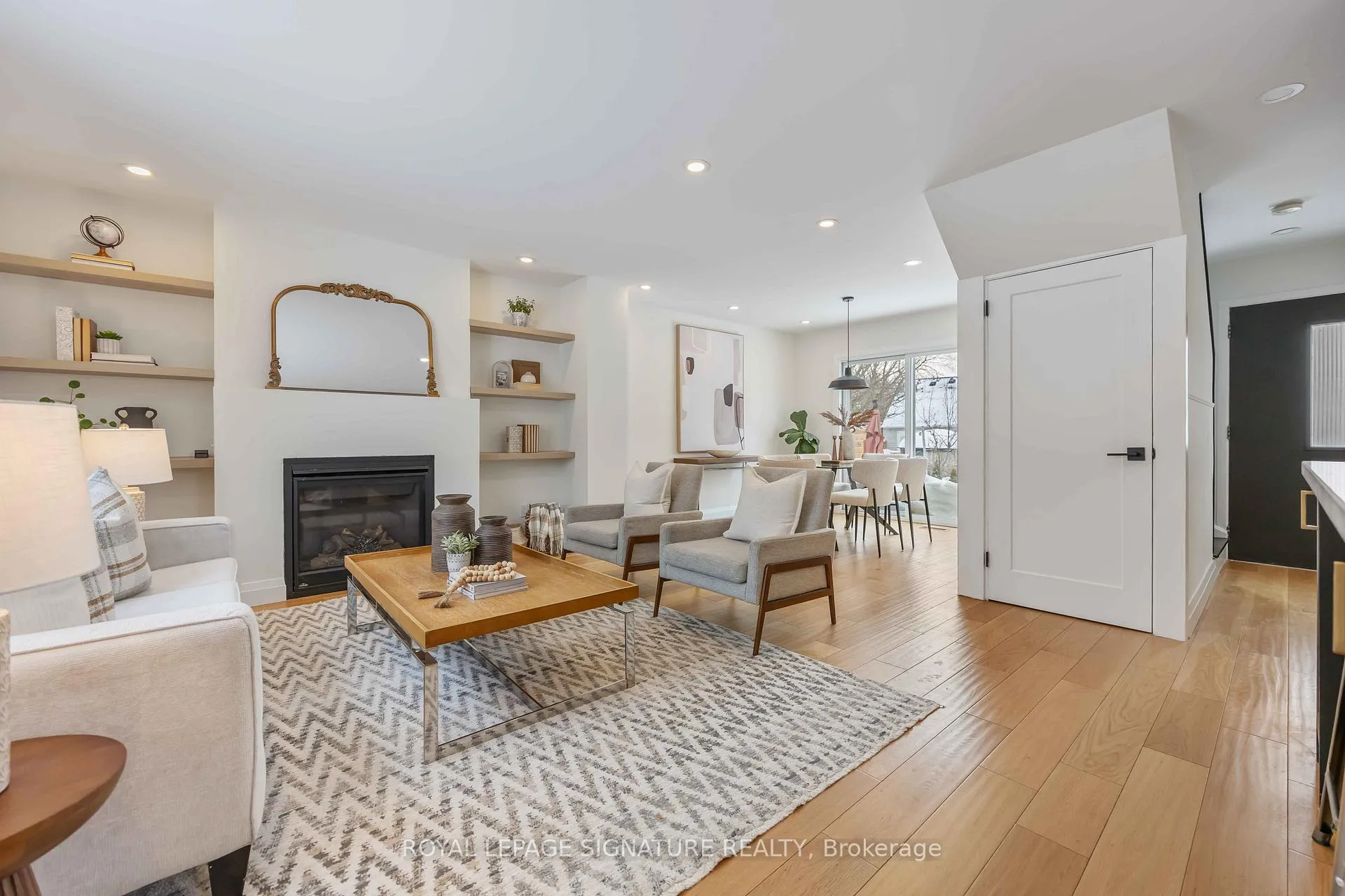 Photo 3 of 76 Squires Avenue, Toronto, O'Connor-Parkview — HOMEH