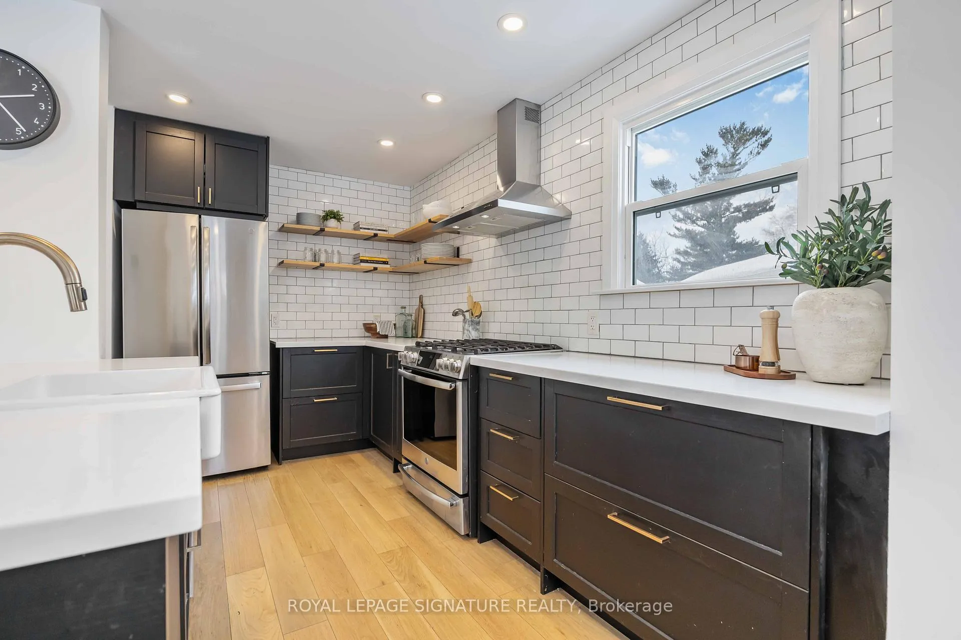 Photo 9 of 76 Squires Avenue, Toronto, O'Connor-Parkview — HOMEH