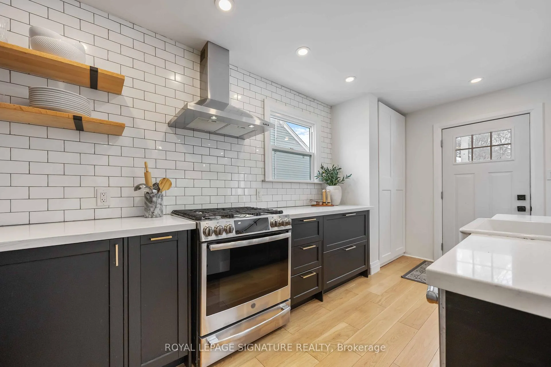 Photo 12 of 76 Squires Avenue, Toronto, O'Connor-Parkview — HOMEH