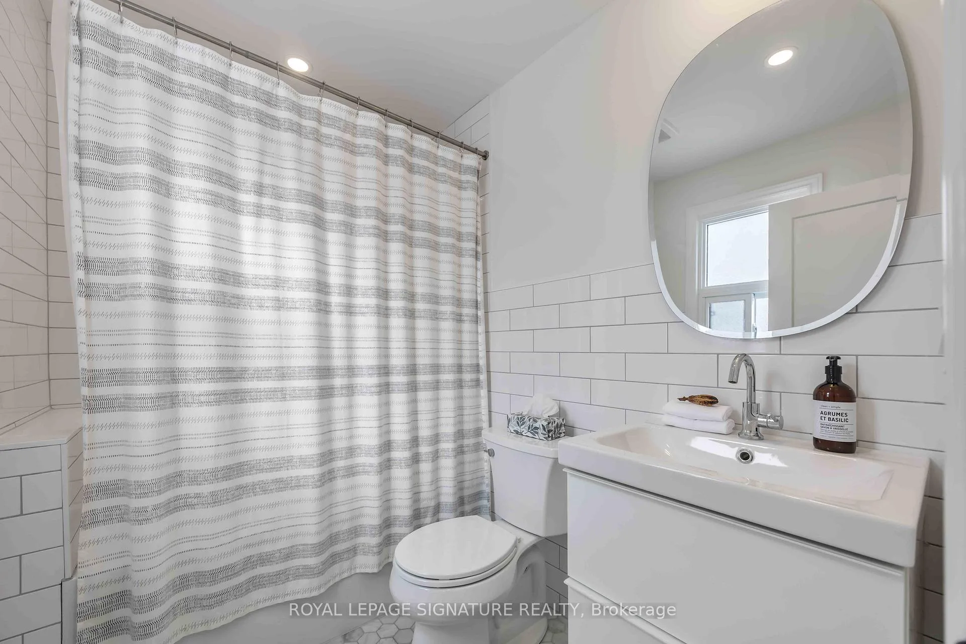 Photo 27 of 76 Squires Avenue, Toronto, O'Connor-Parkview — HOMEH