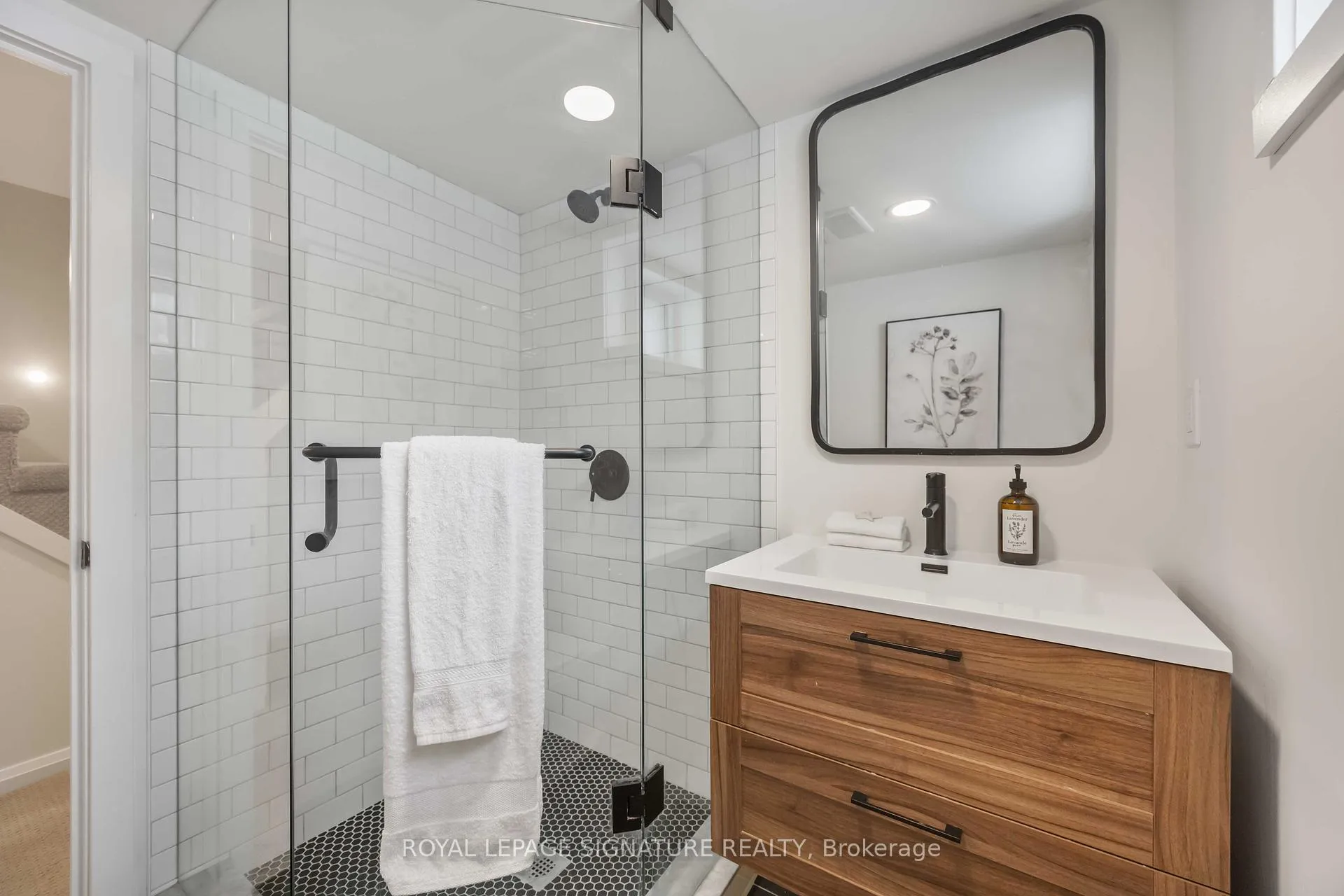 Photo 33 of 76 Squires Avenue, Toronto, O'Connor-Parkview — HOMEH