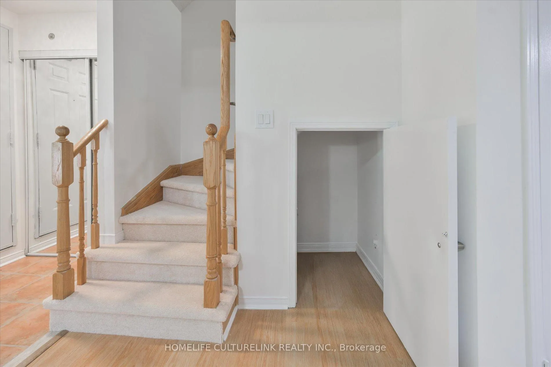 Photo 16 of Unit 120, 316 John Street, Markham, Aileen-Willowbrook — HOMEH