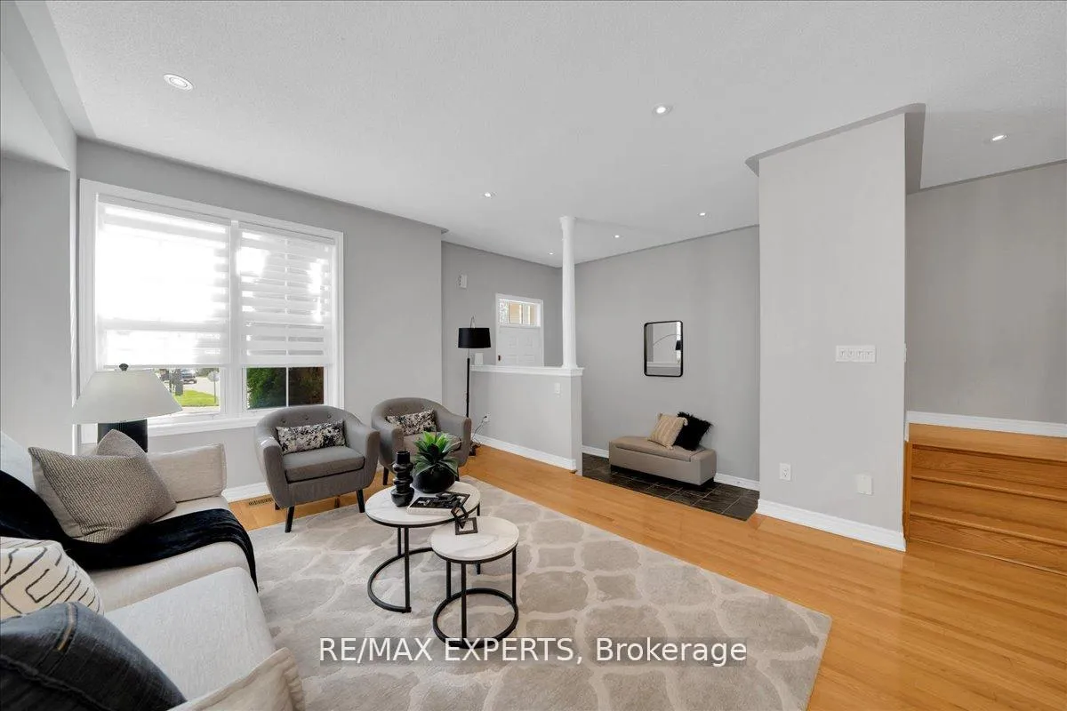 Photo 7 of 10534 Victoria Square Boulevard, Markham, Cathedraltown — HOMEH