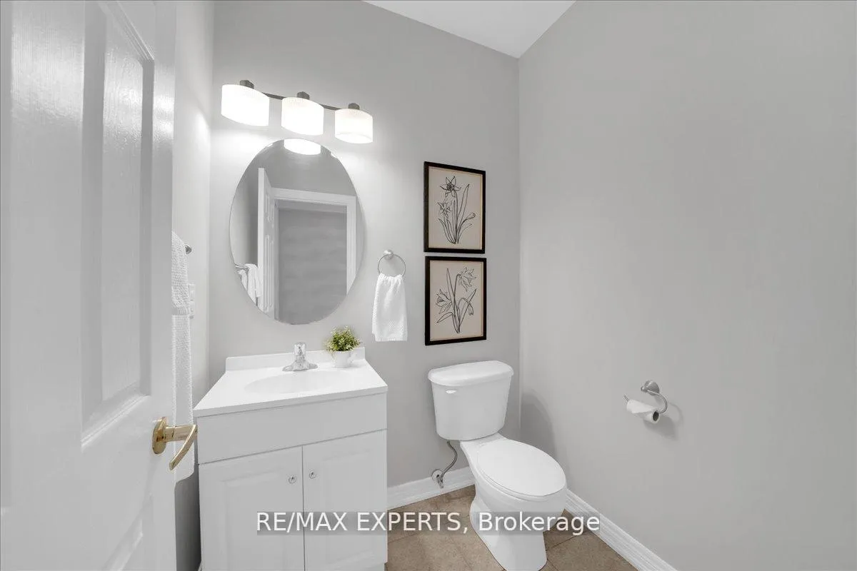 Photo 10 of 10534 Victoria Square Boulevard, Markham, Cathedraltown — HOMEH
