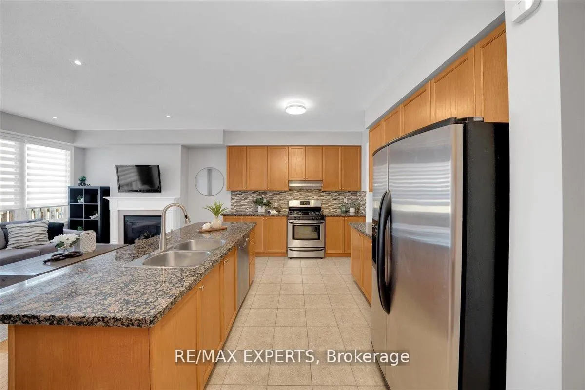 Photo 12 of 10534 Victoria Square Boulevard, Markham, Cathedraltown — HOMEH