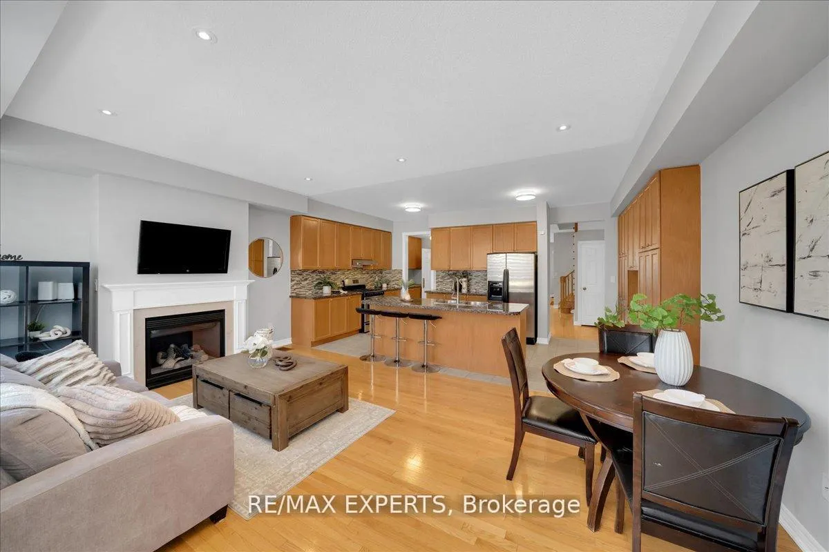 Photo 17 of 10534 Victoria Square Boulevard, Markham, Cathedraltown — HOMEH